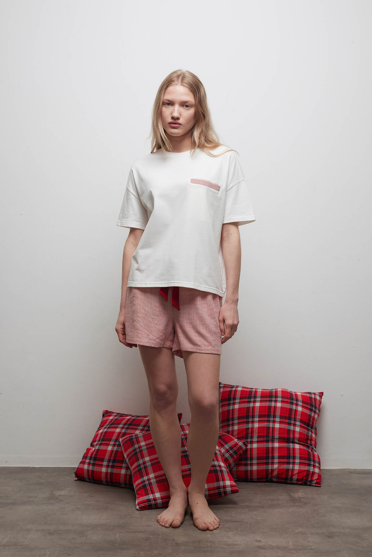 Kadın Pamuklu Kısa Kollu T-shirt