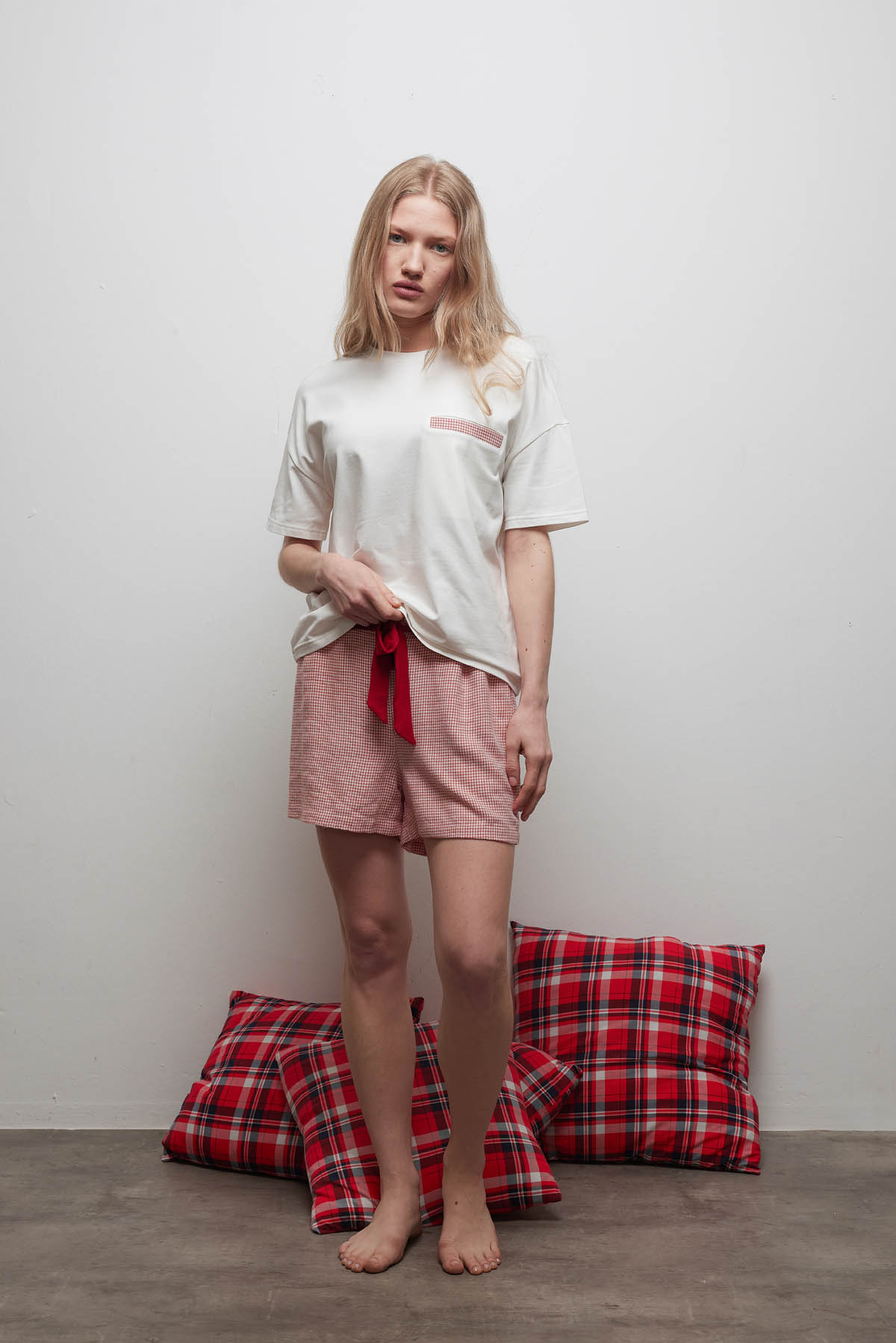 Kadın Pamuklu Kısa Kollu T-shirt