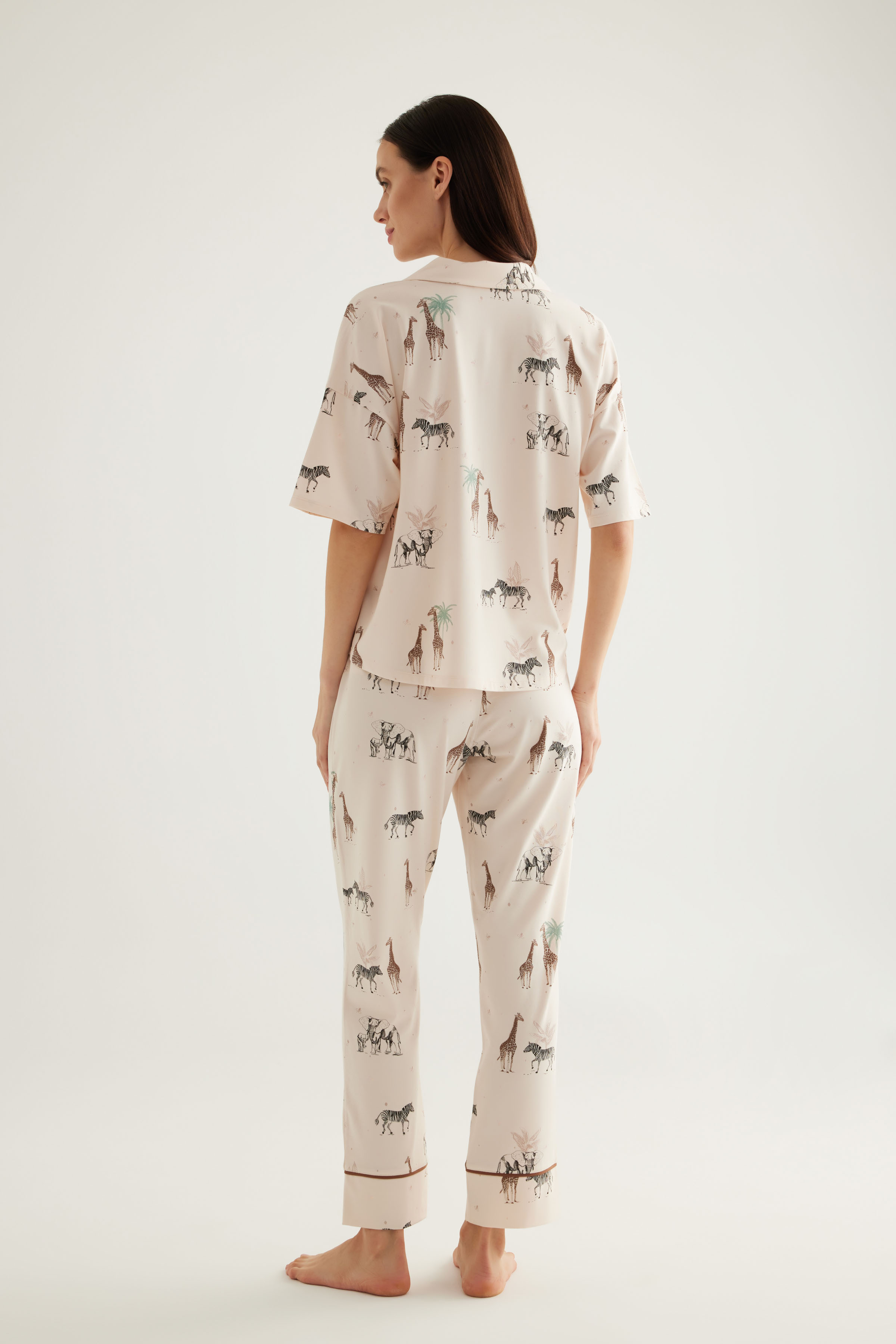 Kadın Pamuklu Kısa Kollu Gömlek Pijama Üstü