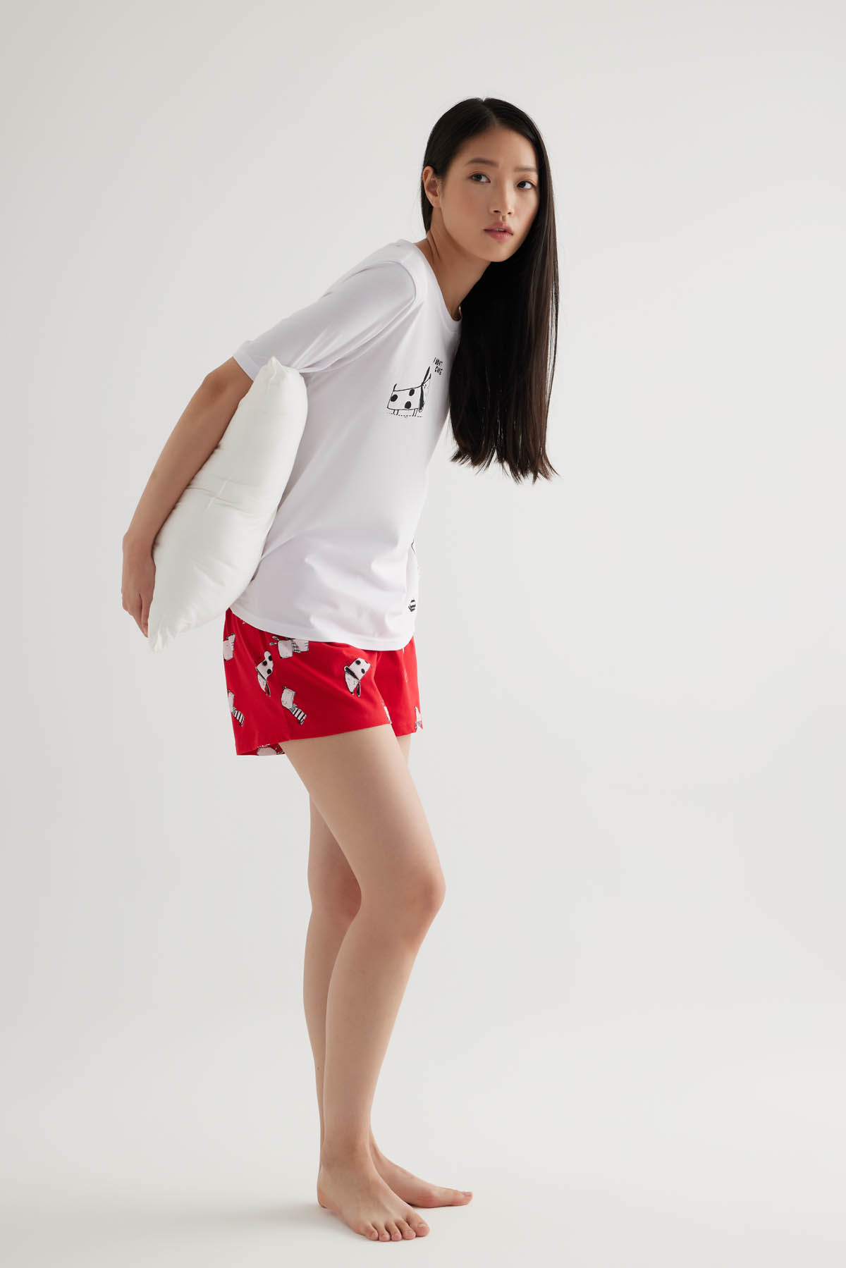 Kadın Pamuklu Kısa Kollu Şortlu Pijama Takımı