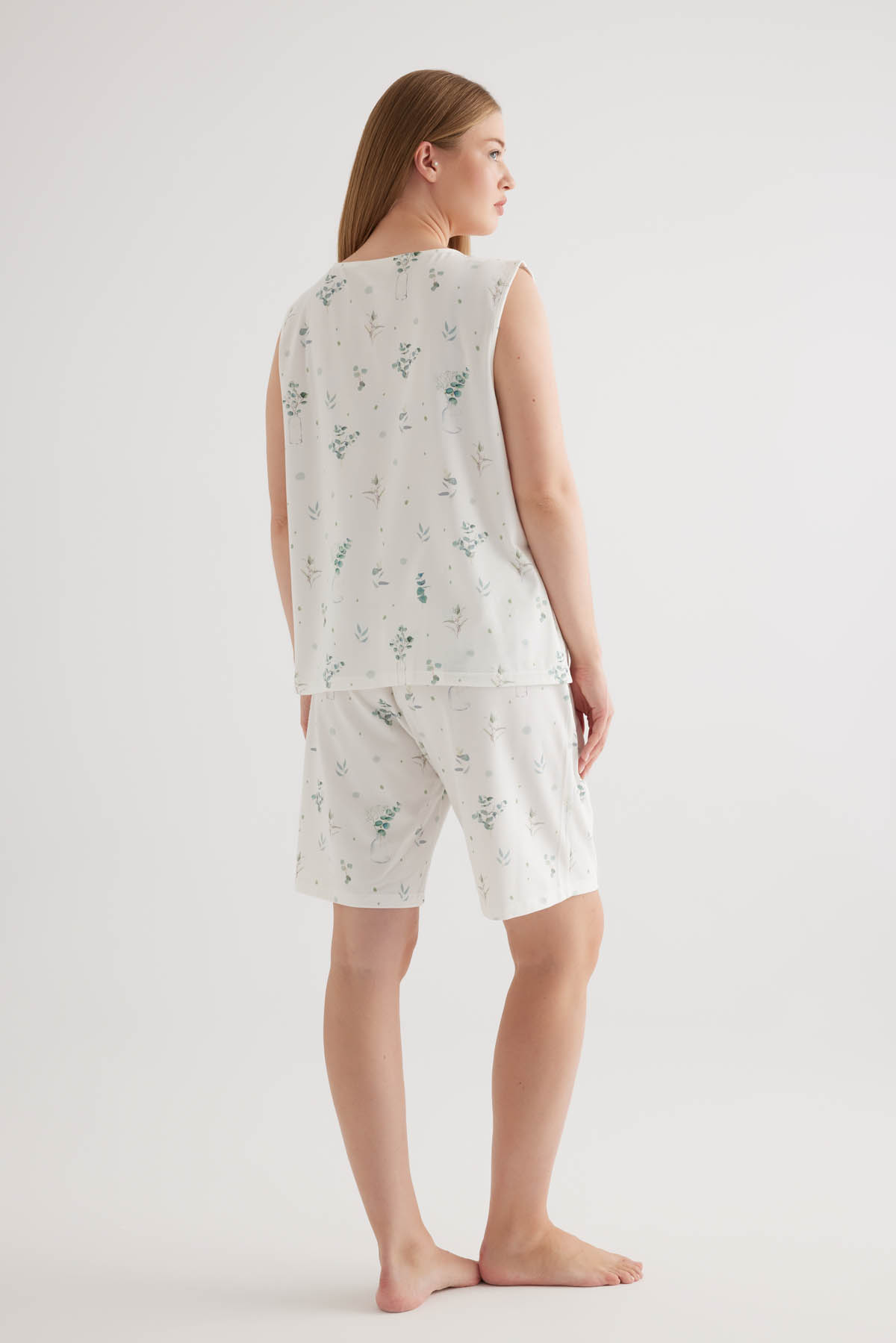 Kadın Büyük Beden Pamuklu Kalın Askılı Düğmeli Pijama Üstü