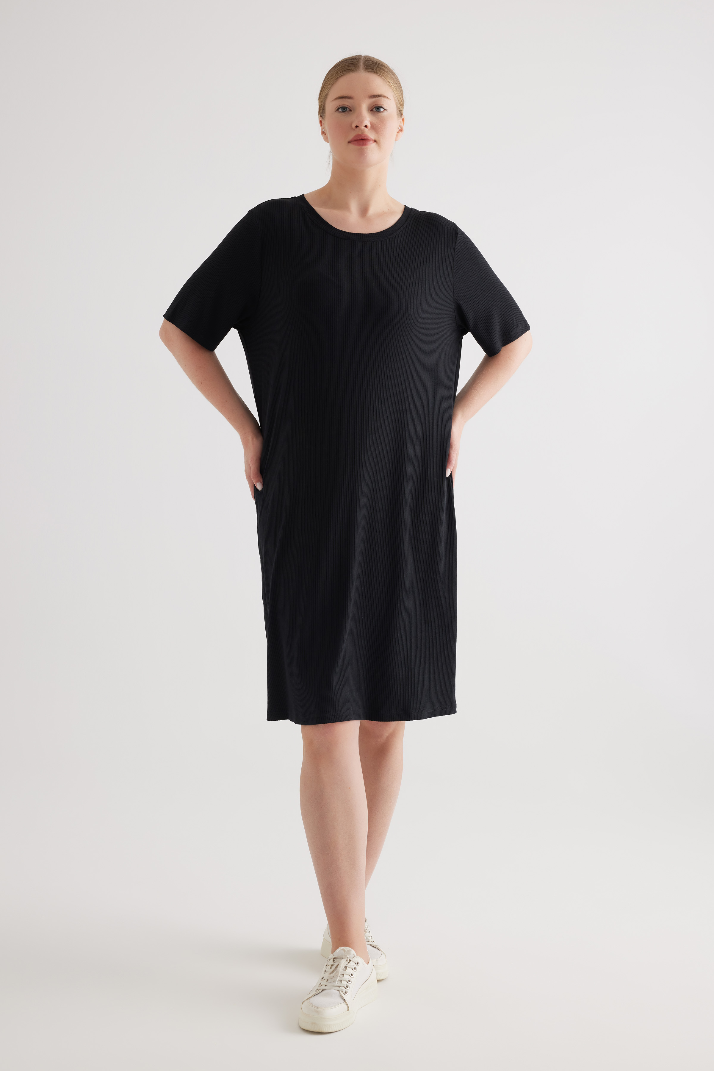Kadın Plus Size Modal Kaşkorse Kolsuz Elbise