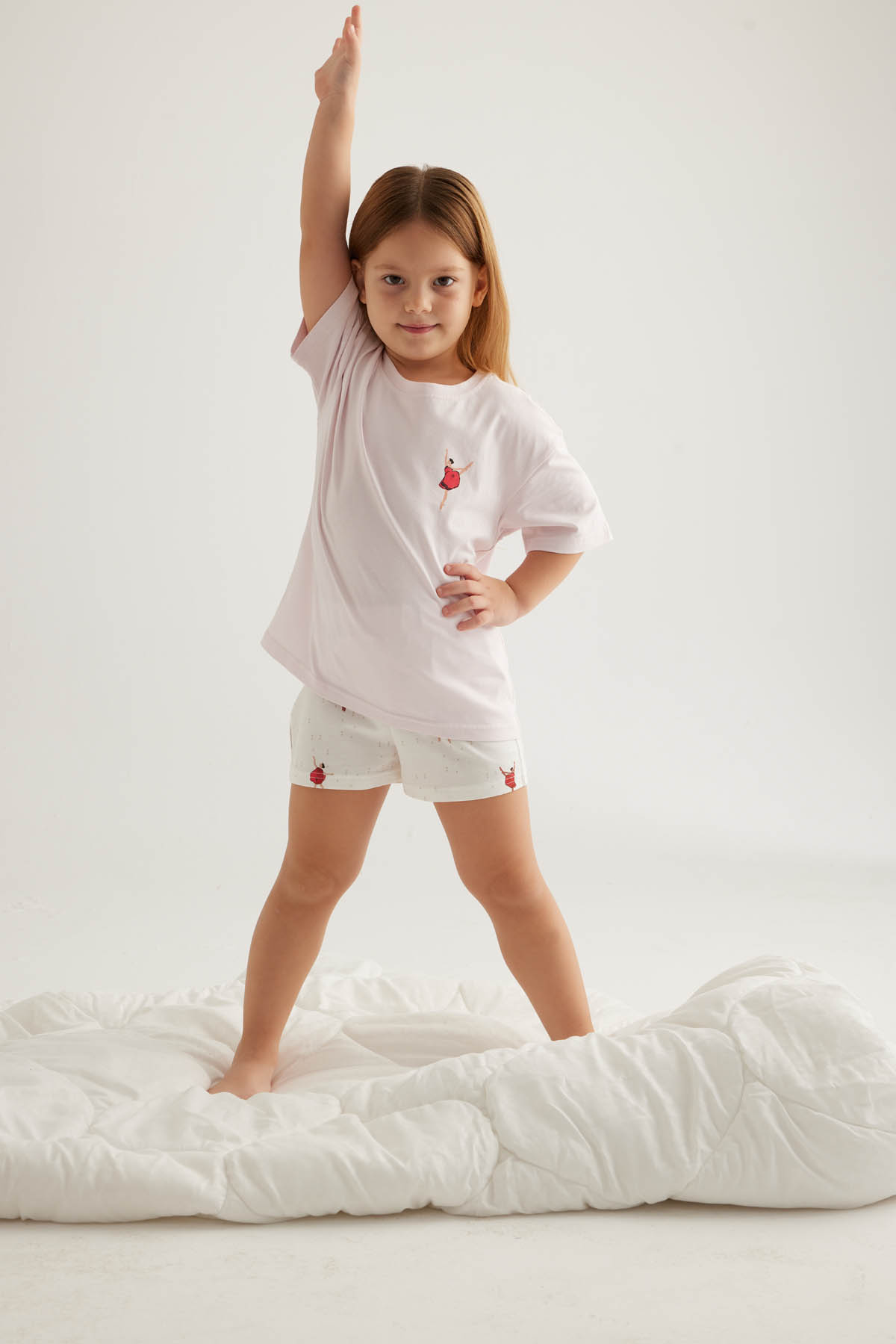 Kız Çocuk Pamuklu Kısa Kollu Şort Pijama Takımı