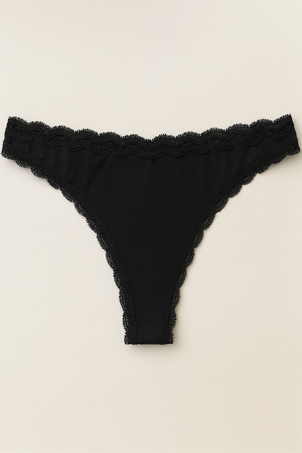 Kadın Dantelli String Külot