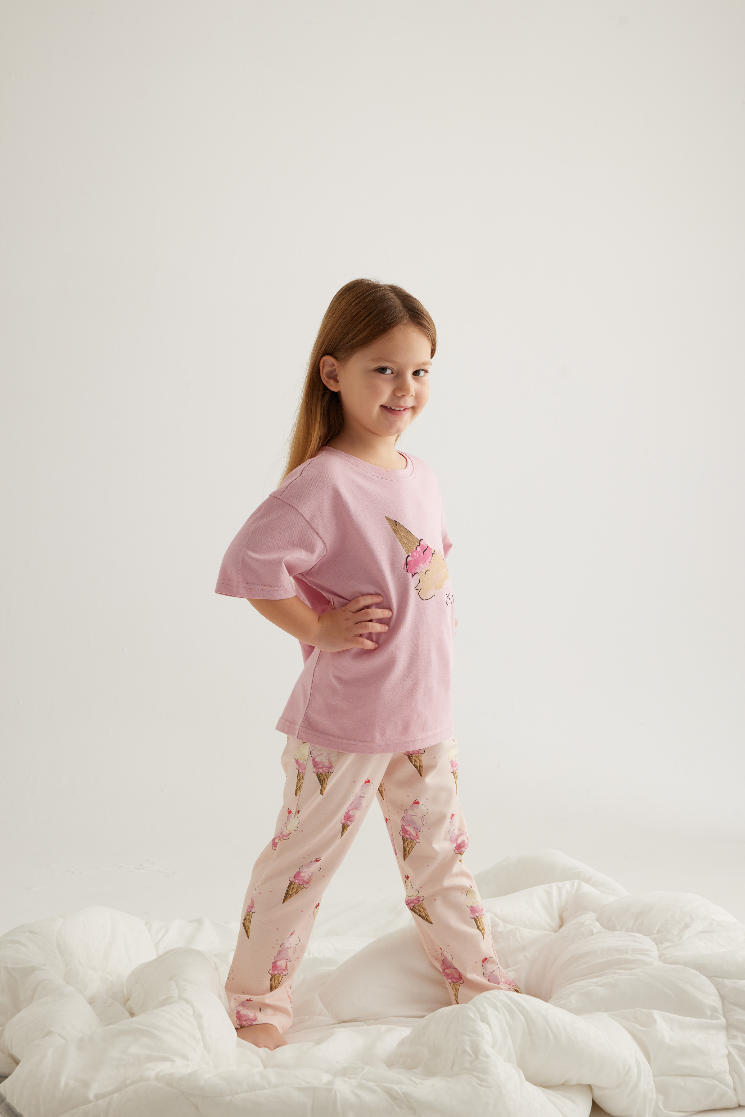Kız Çocuk Pamuklu Kısa Kollu Uzun Pijama Takımı