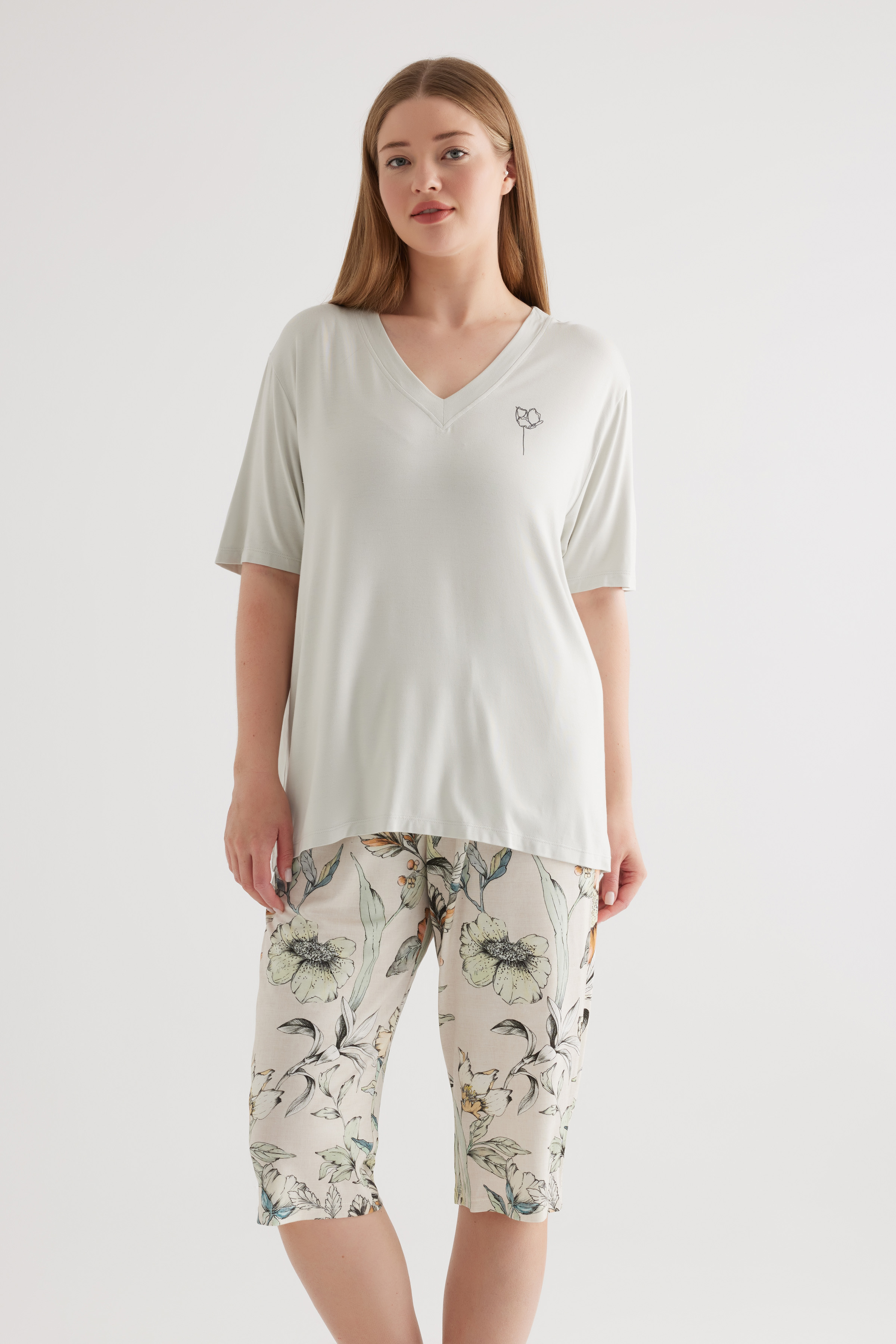 Kadın Plus Size Viskon Kısa Kollu V Yaka Pijama Üstü