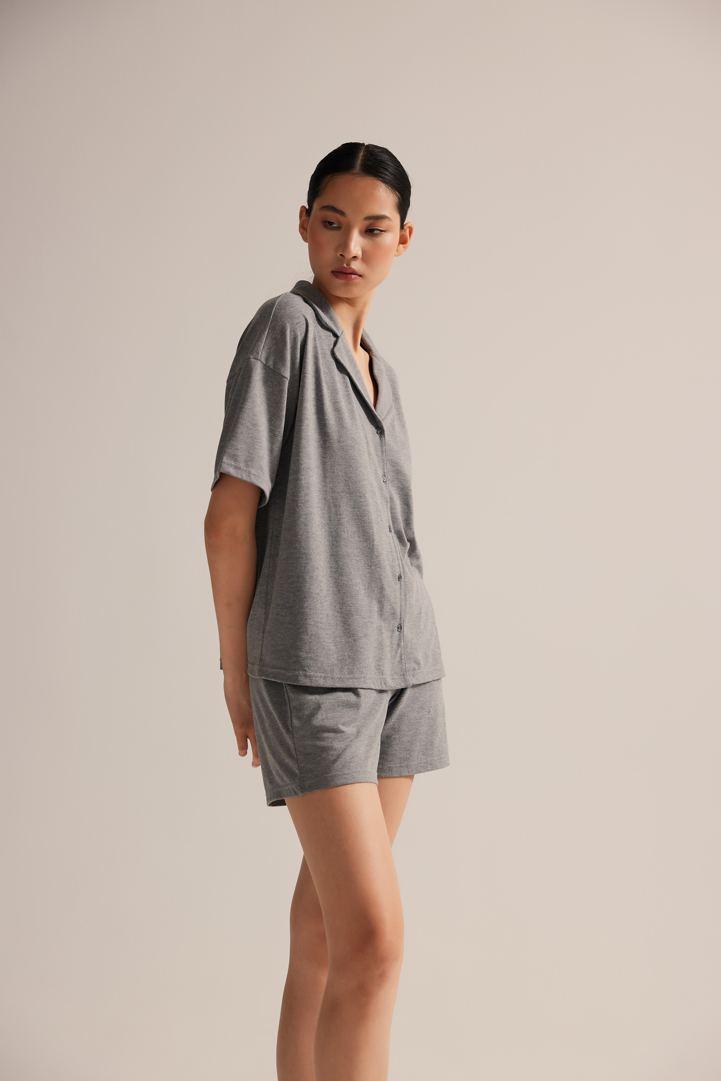 Kadın Pamuklu Kısa Kollu Gömlek Pijama Üstü