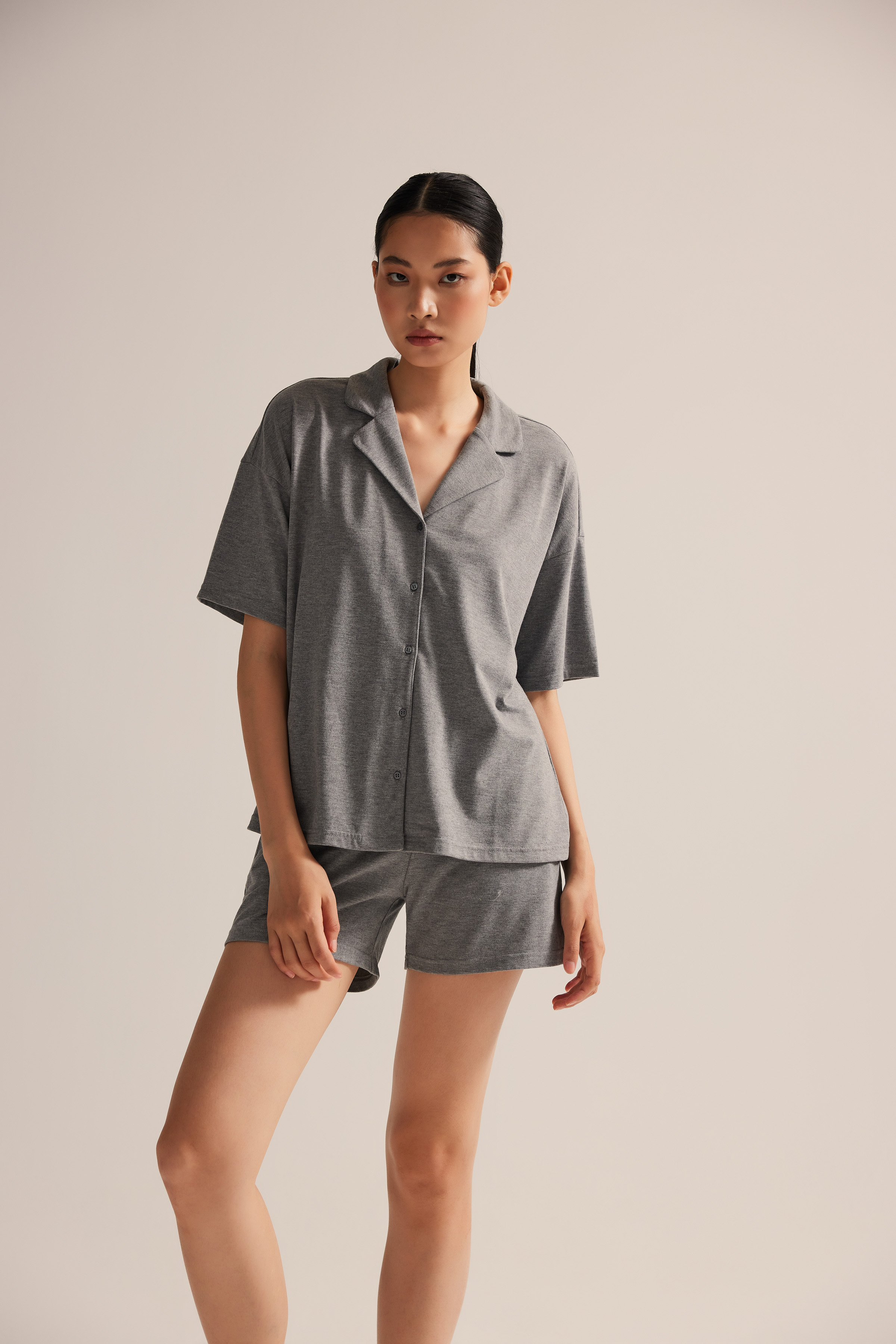 Kadın Pamuklu Kısa Kollu Gömlek Şortlu Pijama Takımı