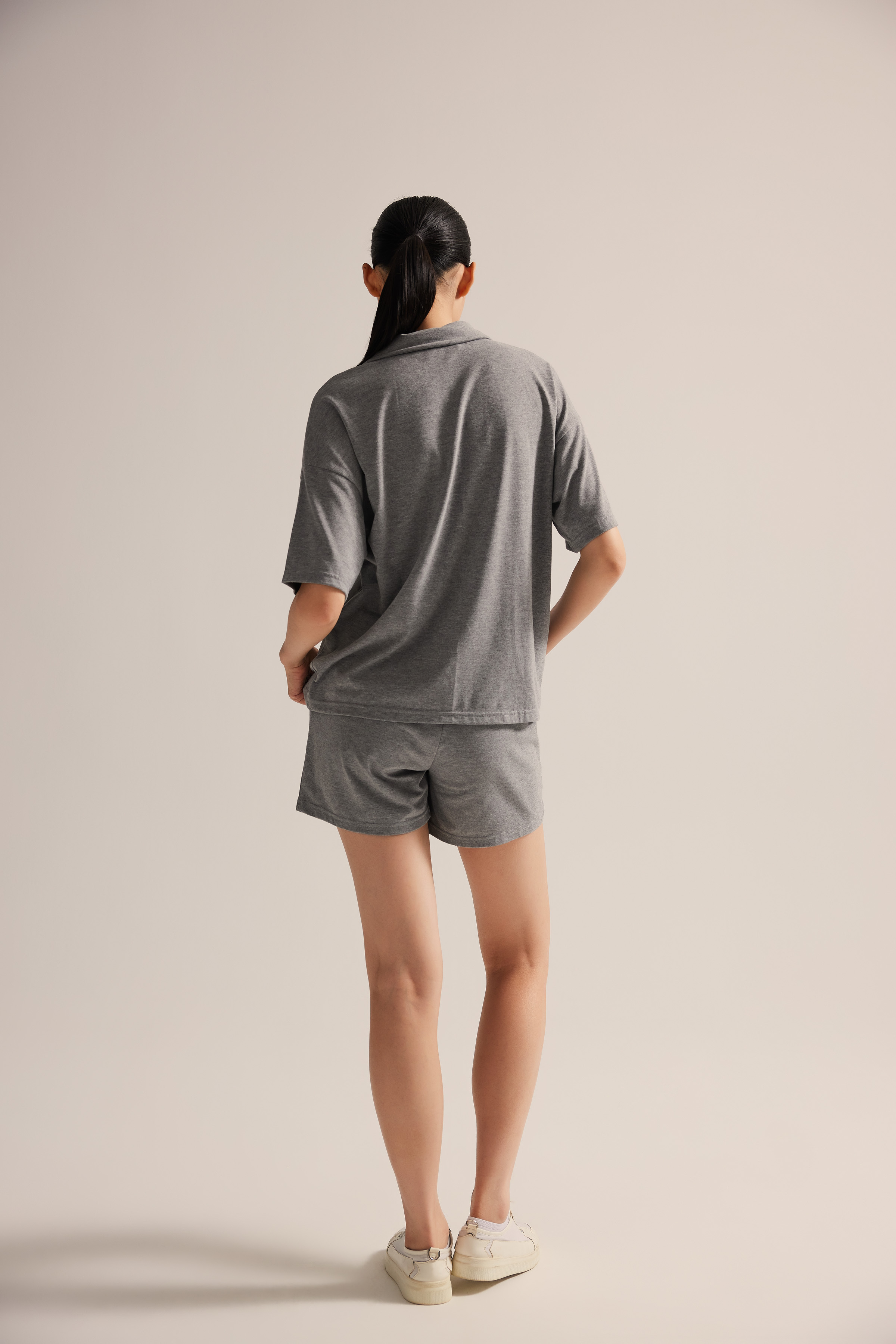 Kadın Pamuklu Kısa Kollu Gömlek Şortlu Pijama Takımı