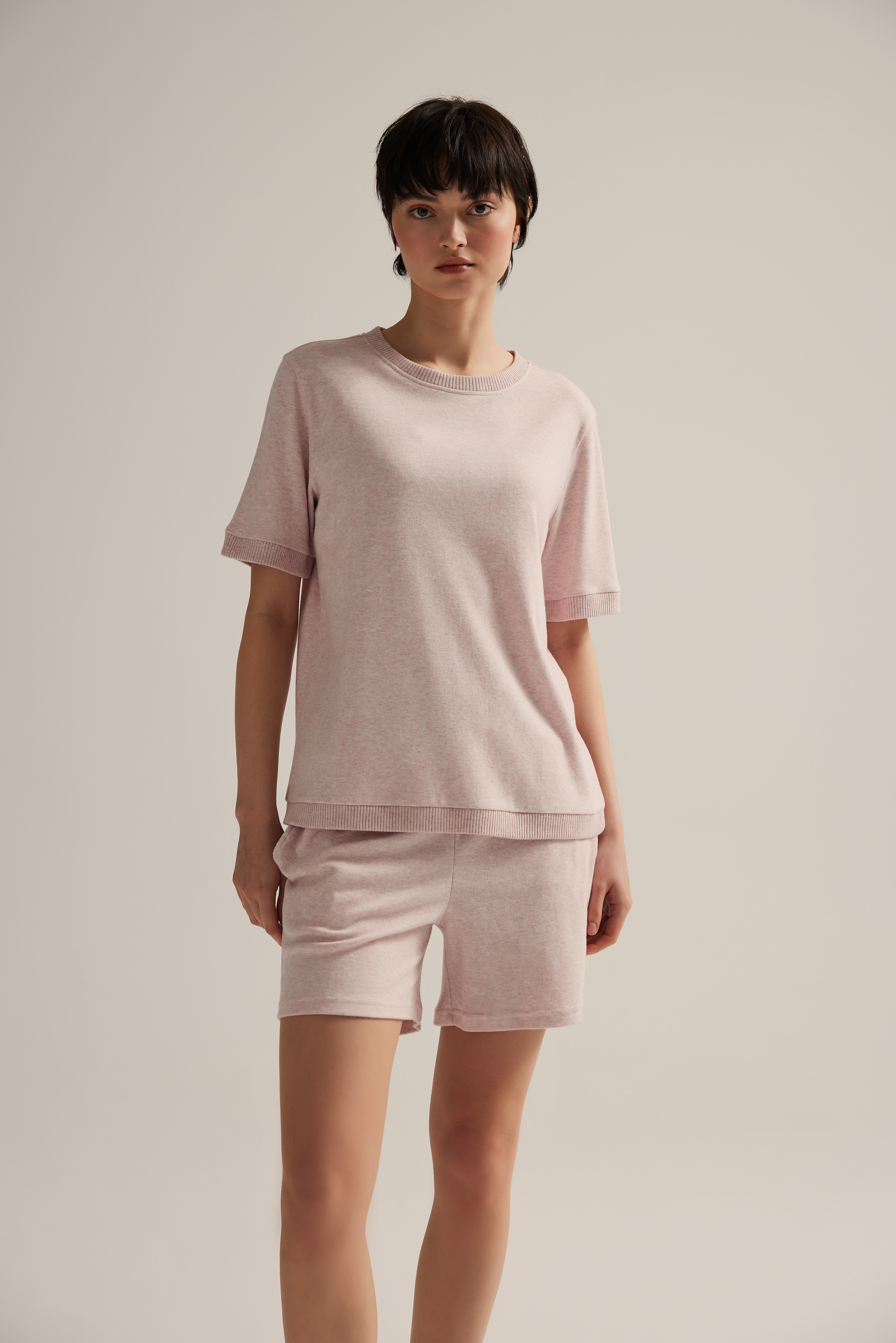 Kadın Pamuklu Örme Kısa Kollu Şortlu Takım