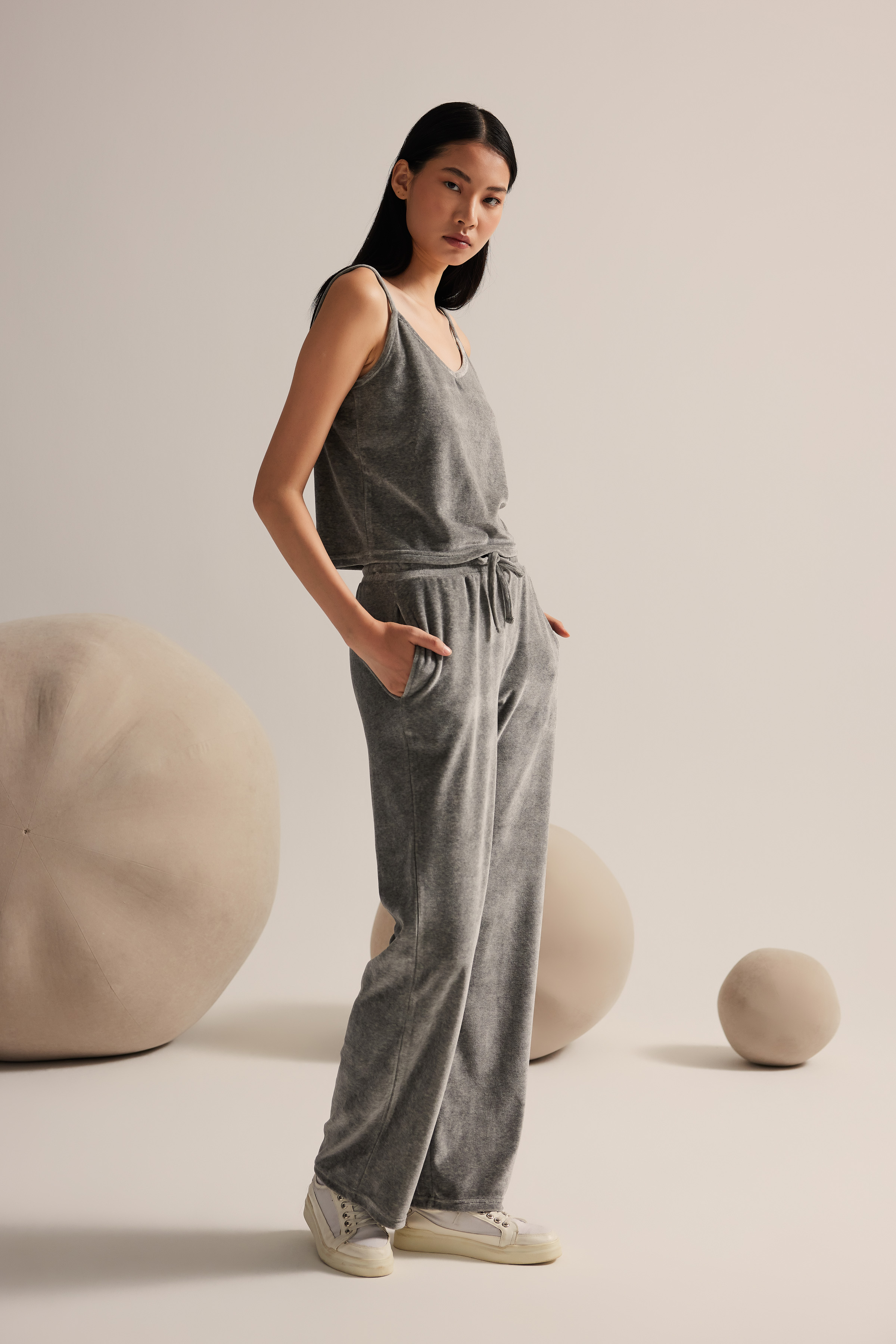 Kadın Modal Kadife İp Askılı Atlet