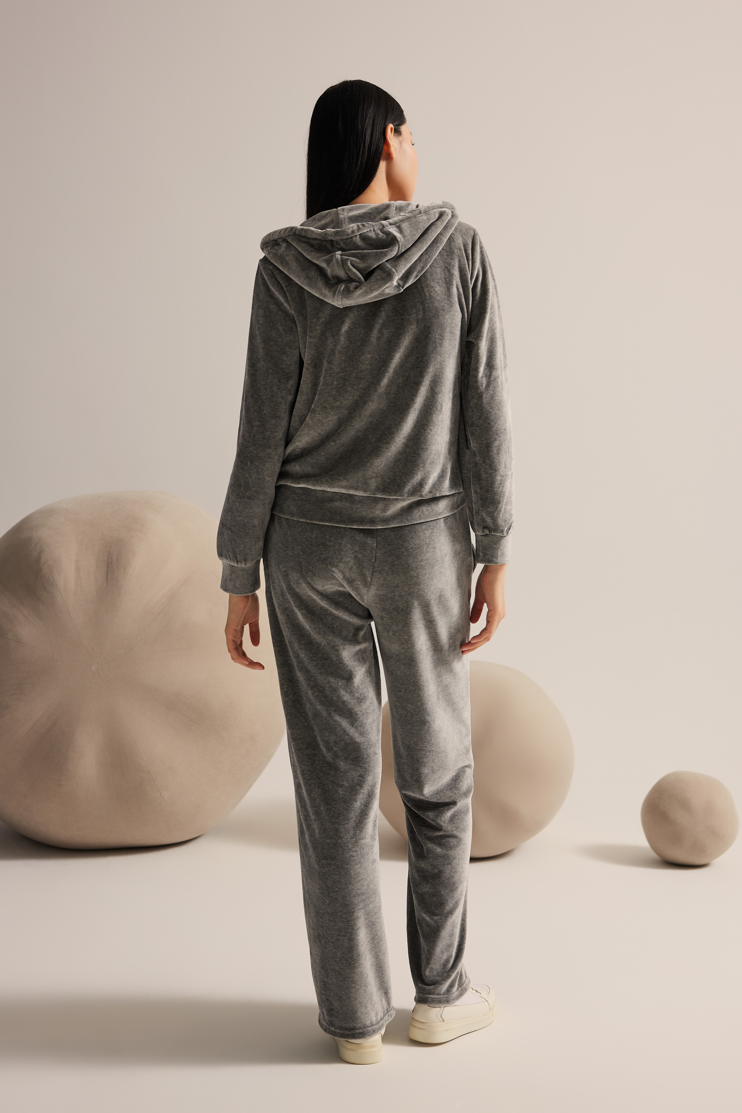 Kadın Modal Kadife Kapüşonlu Fermuarlı Sweatshirt