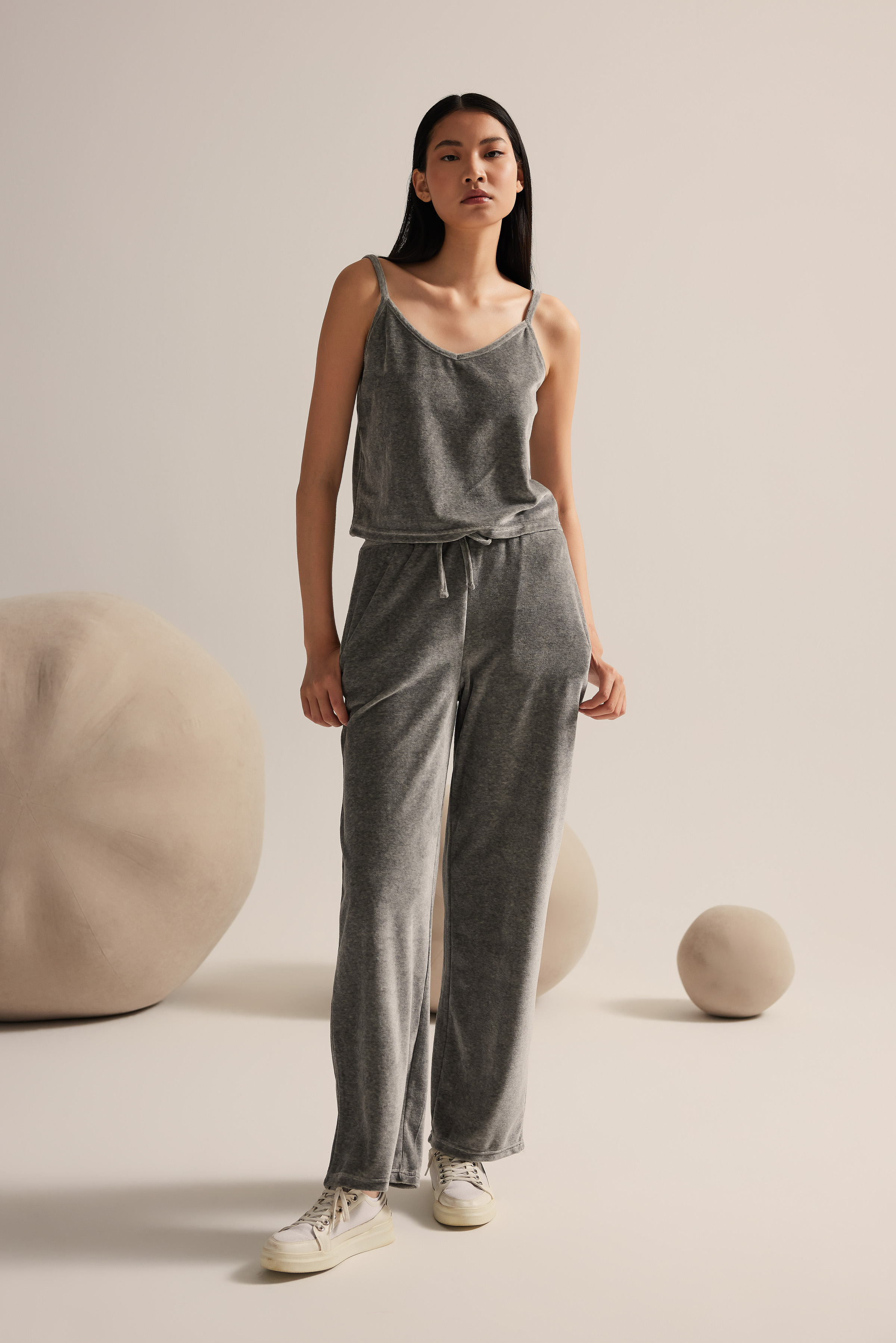 Kadın Modal Kadife Kapüşonlu Üç Parça Uzun Eşofman Takımı