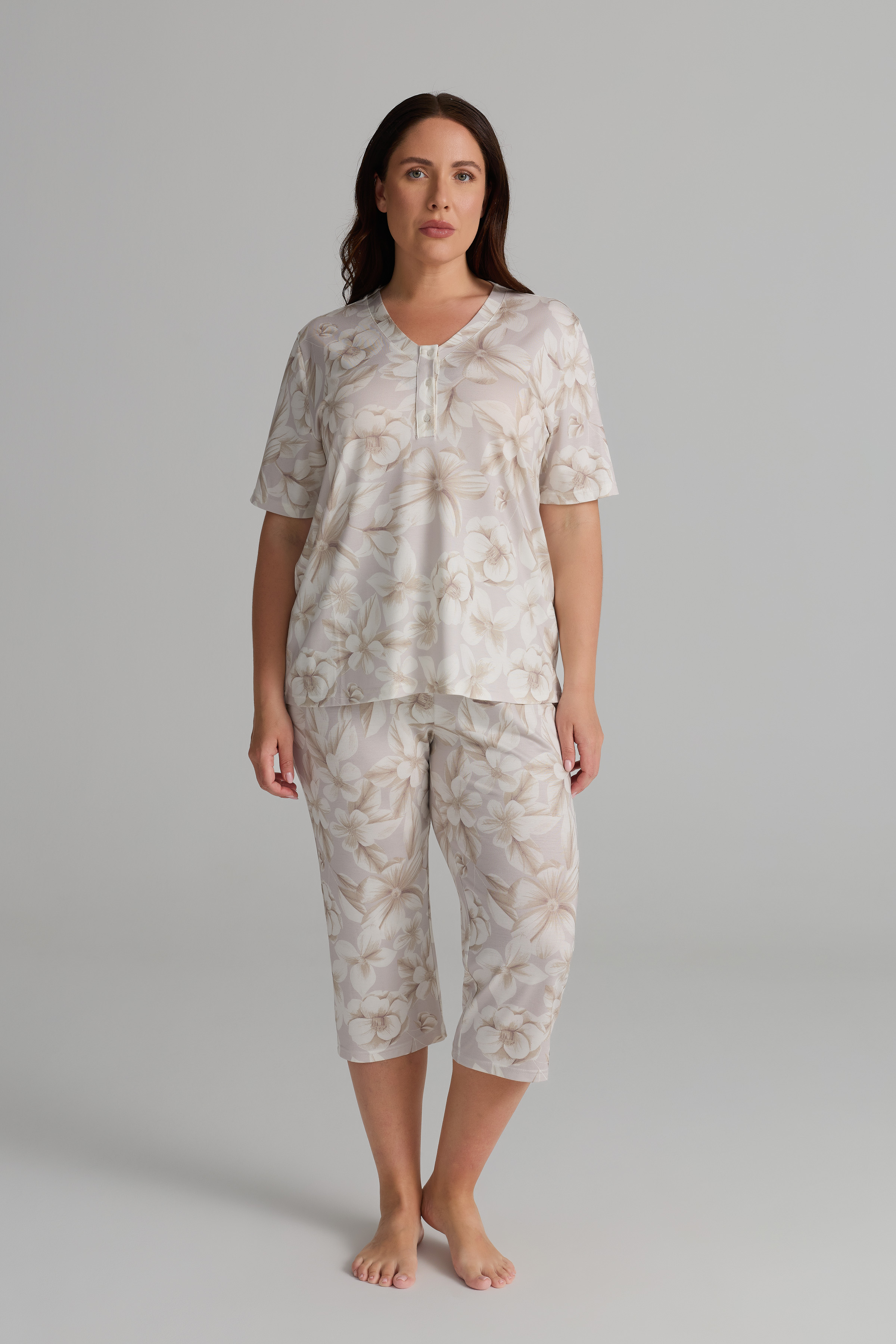 Kadın Plus Size Viskon Kısa Kollu Kapri Pijama Takımı