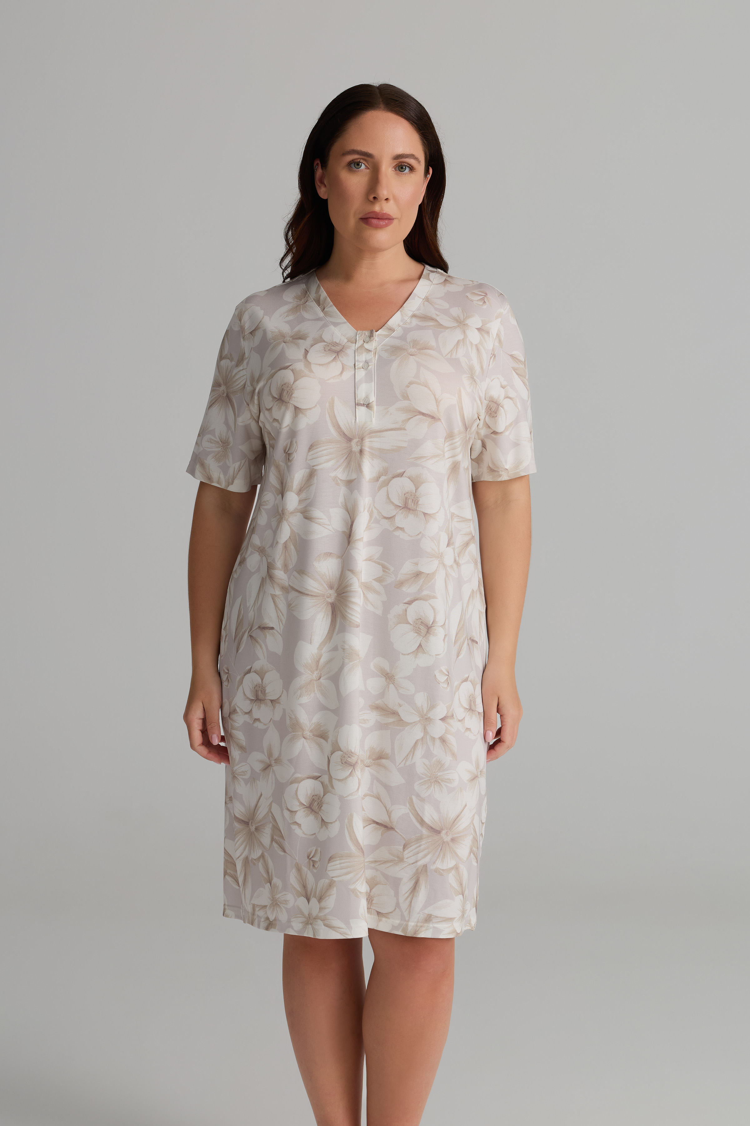 Kadın Plus Size Viskon V Yaka Dantel Detaylı Gecelik