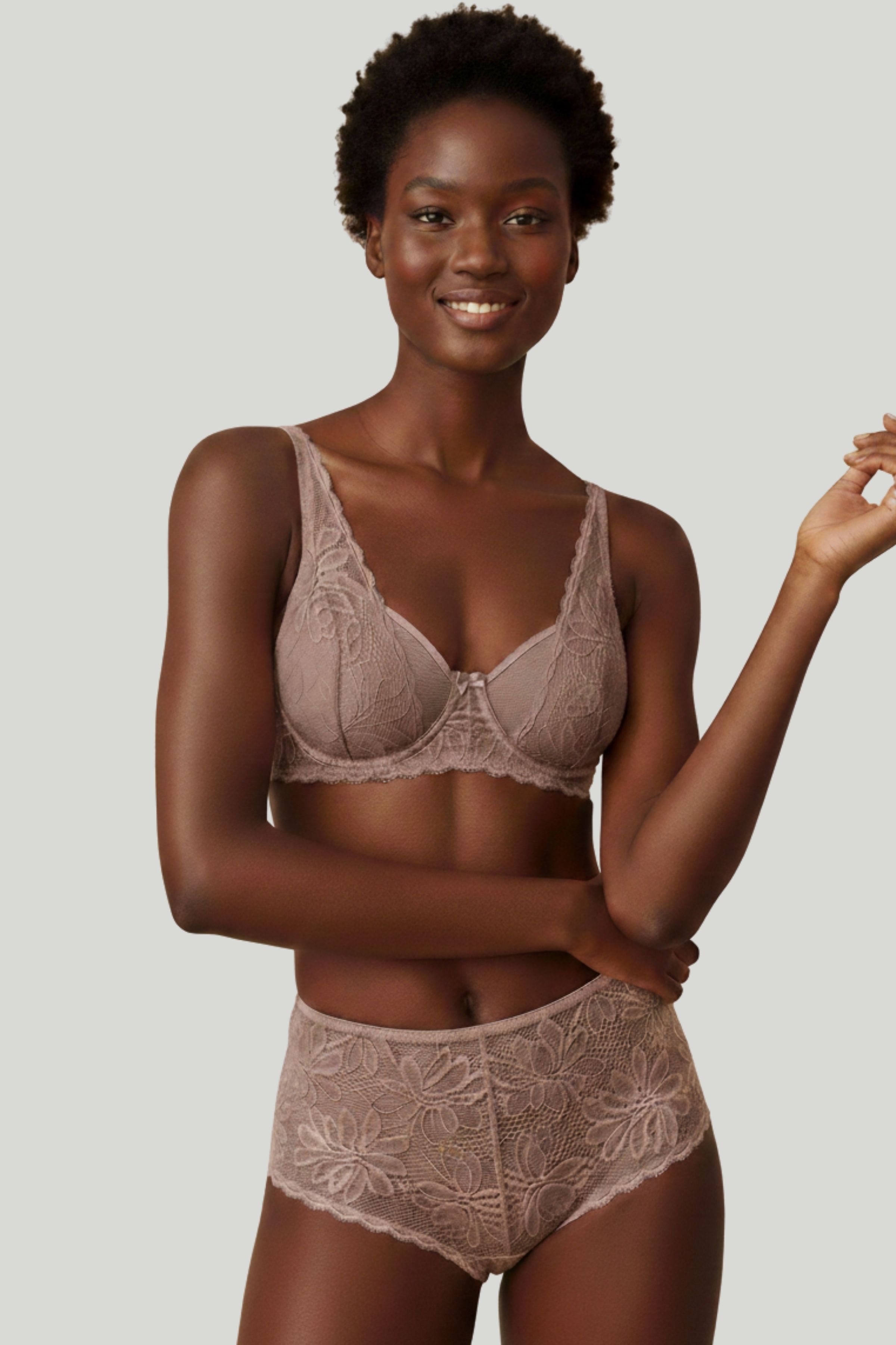 Kadın Dantelli Balenli Kapsız Sütyen