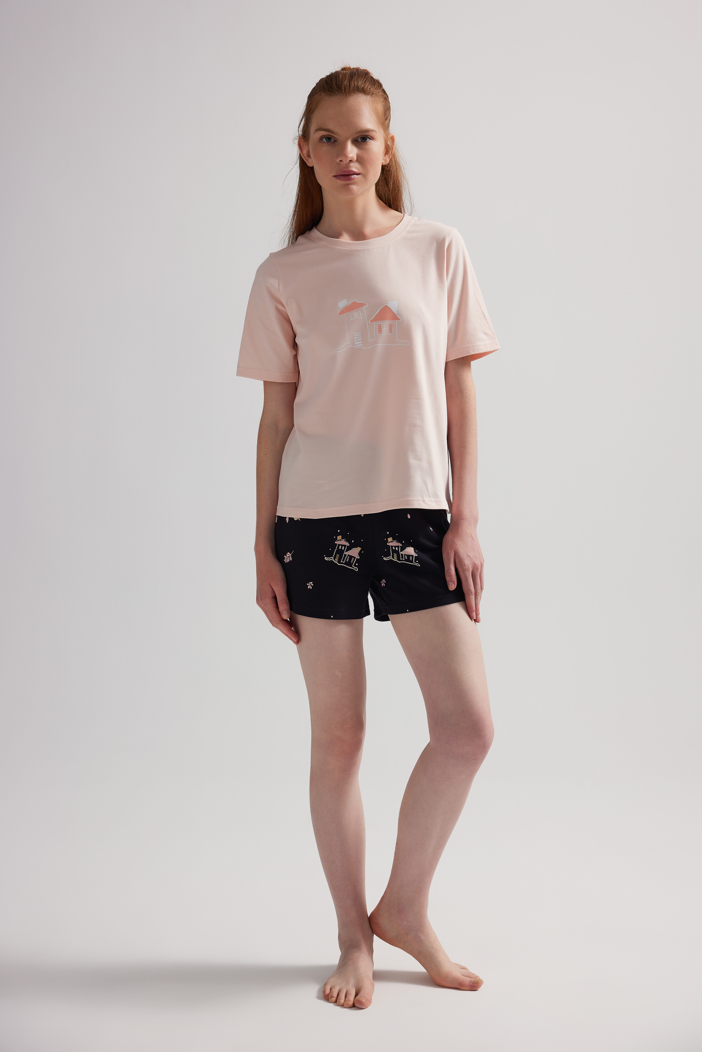 Kadın Pamuklu Kısa Kollu Şortlu Pijama Takımı