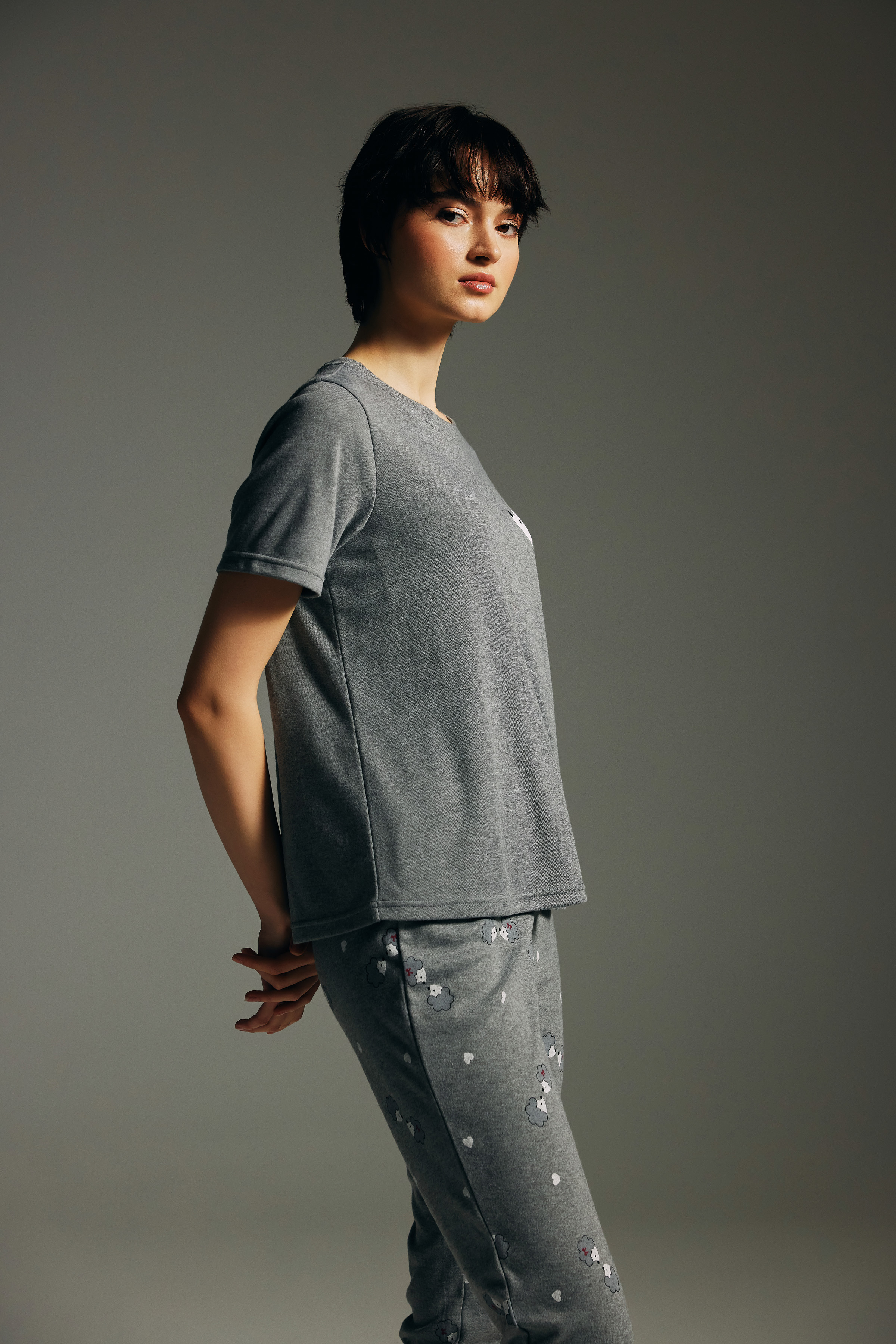 Kadın Pamuklu Kısa Kollu Pijama Kapri Pijama Takımı