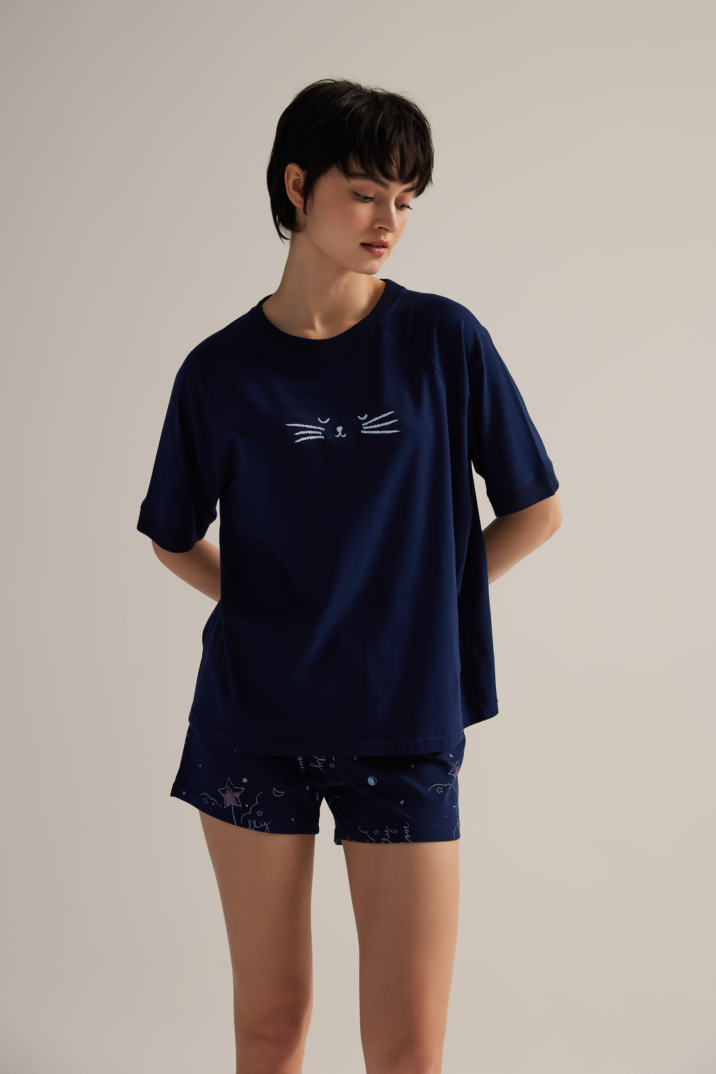 Kadın Pamuklu Kısa Kollu Pijama Üstü