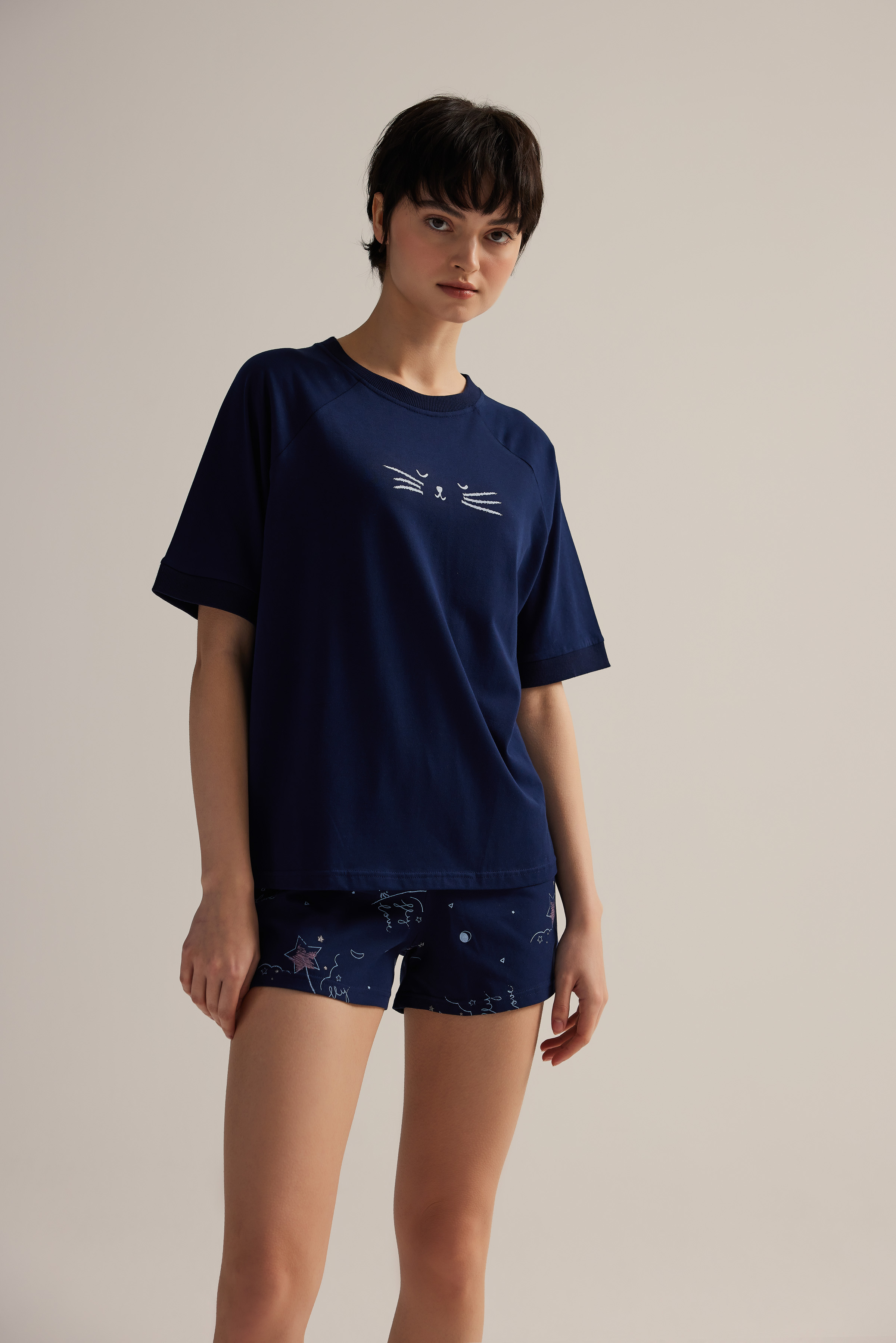 Kadın Pamuklu Kısa Kollu Pijama Üstü