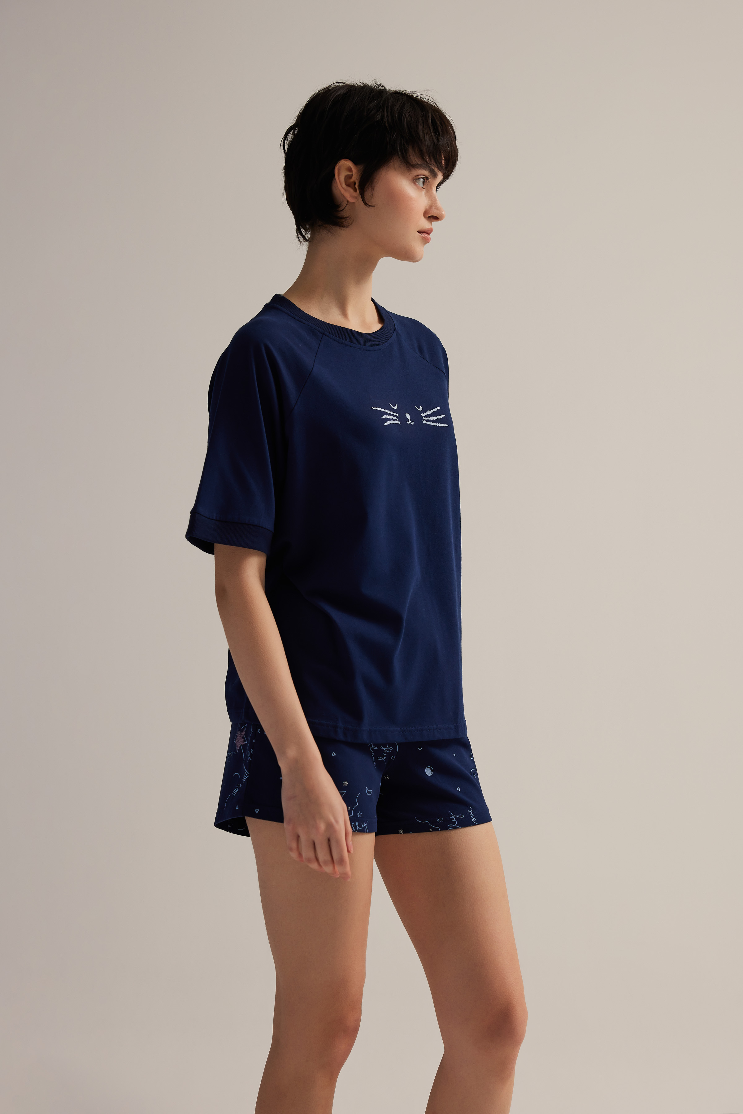 Kadın Pamuklu Kısa Kollu Pijama Üstü