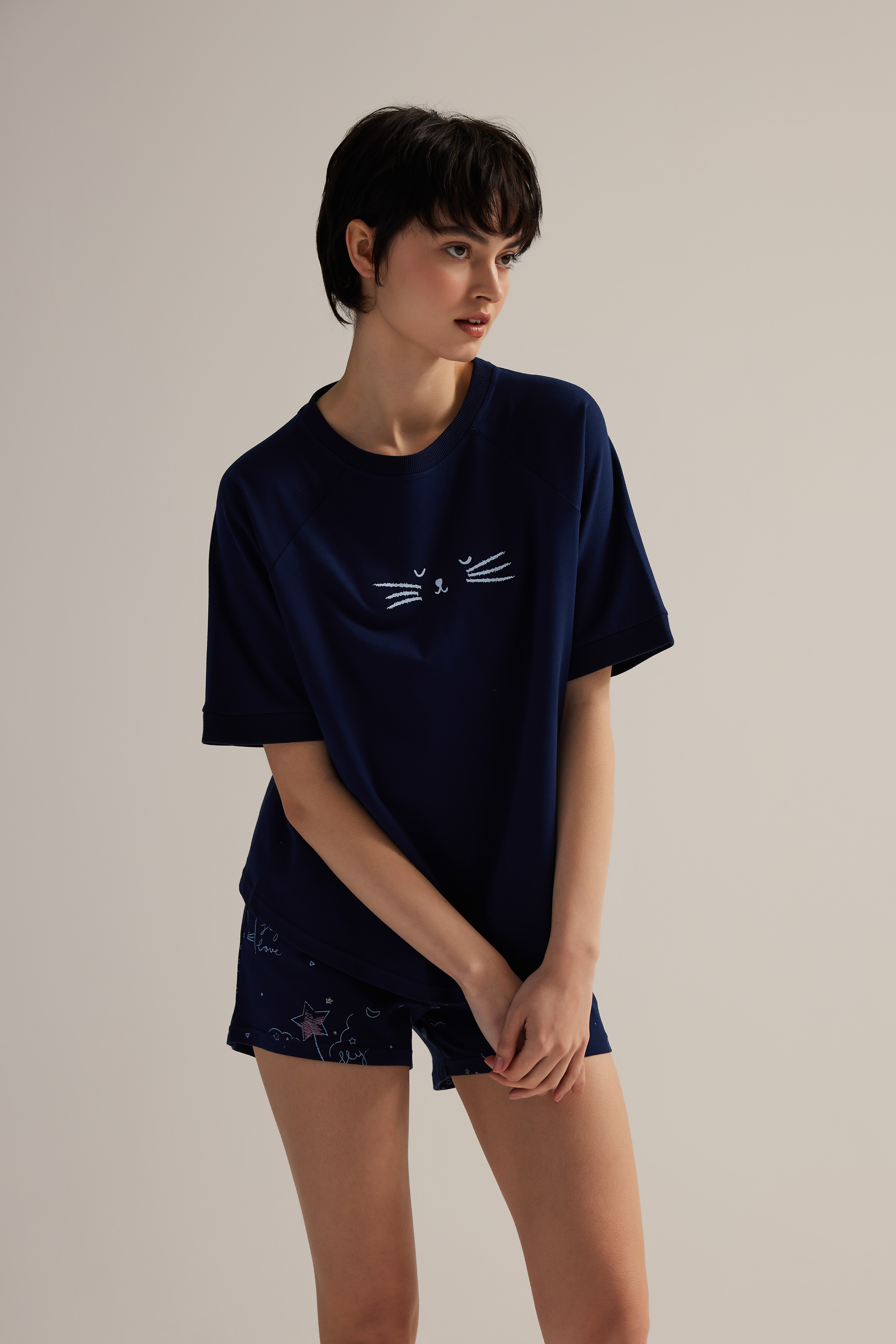 Kadın Pamuklu Kısa Kollu Pijama Üstü