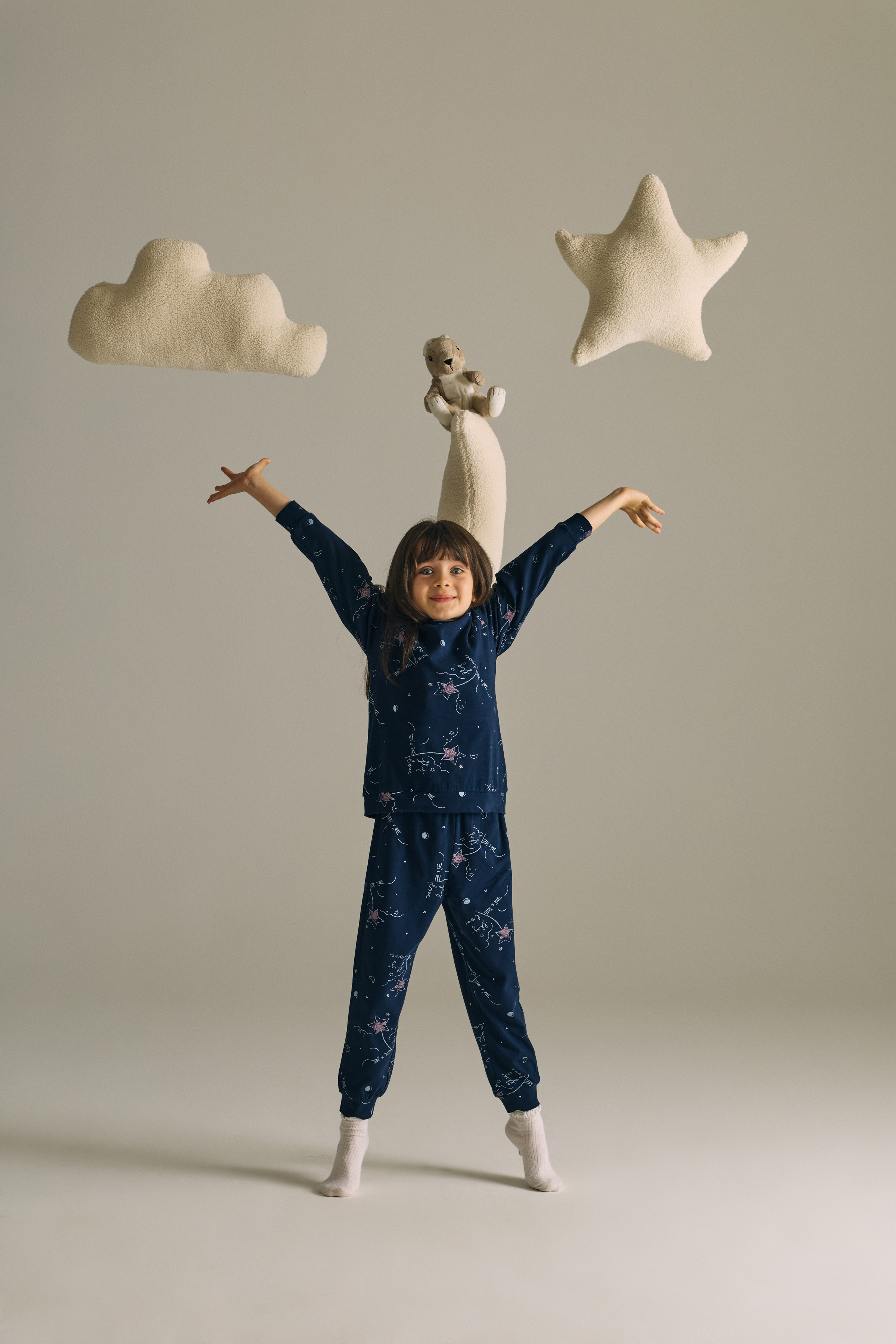 Kız Çocuk Pamuklu Reglan Uzun Kollu Pijama Takımı