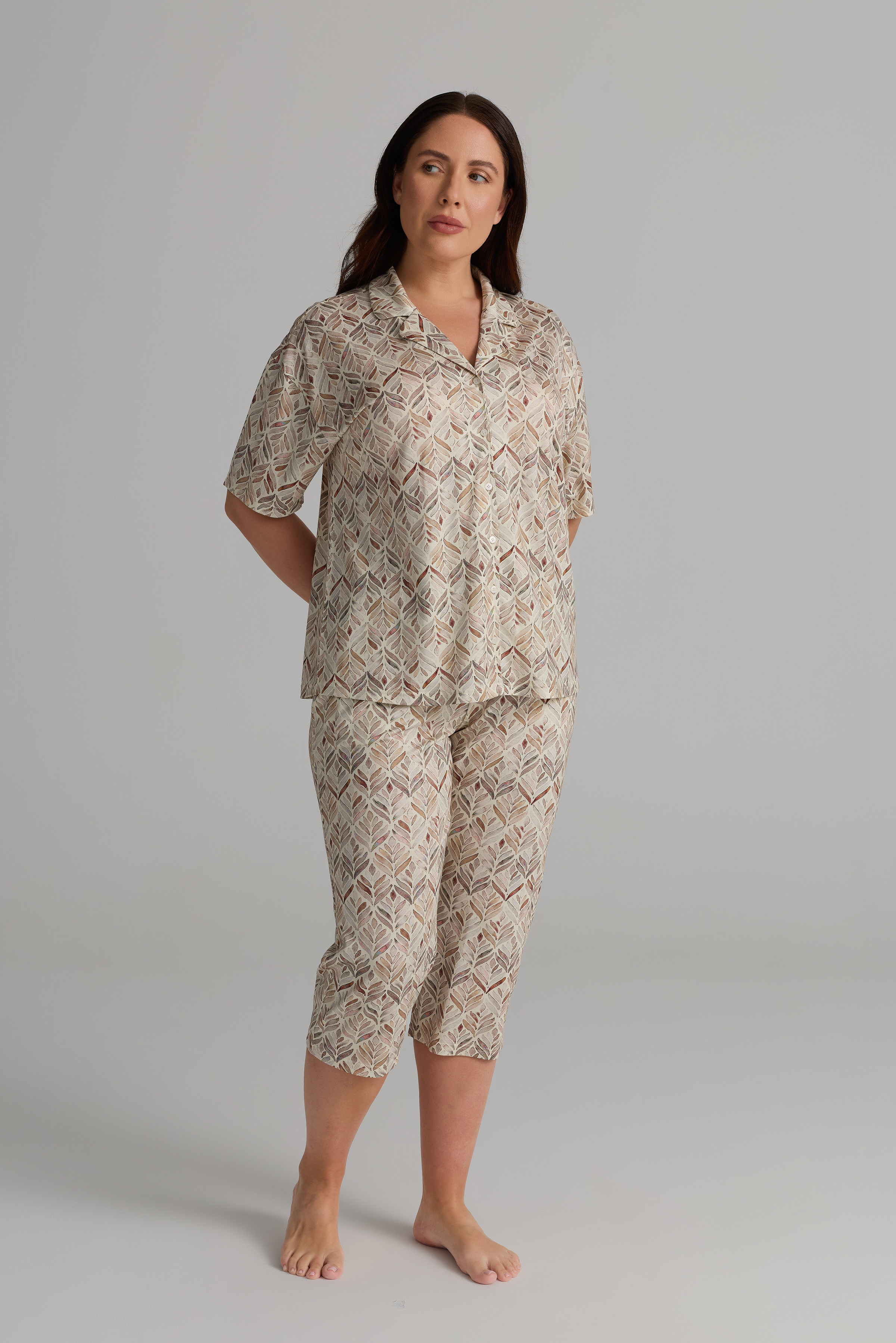 Kadın Plus Size Viskon Kısa Kollu Gömlek Kapri Pijama Takımı