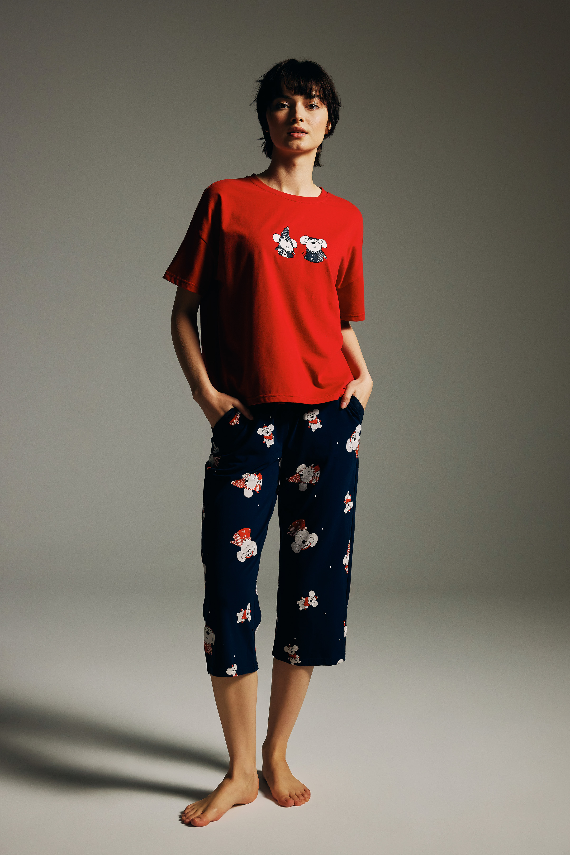 Kadın Pamuklu Kısa Kollu Kapri Pijama Takımı