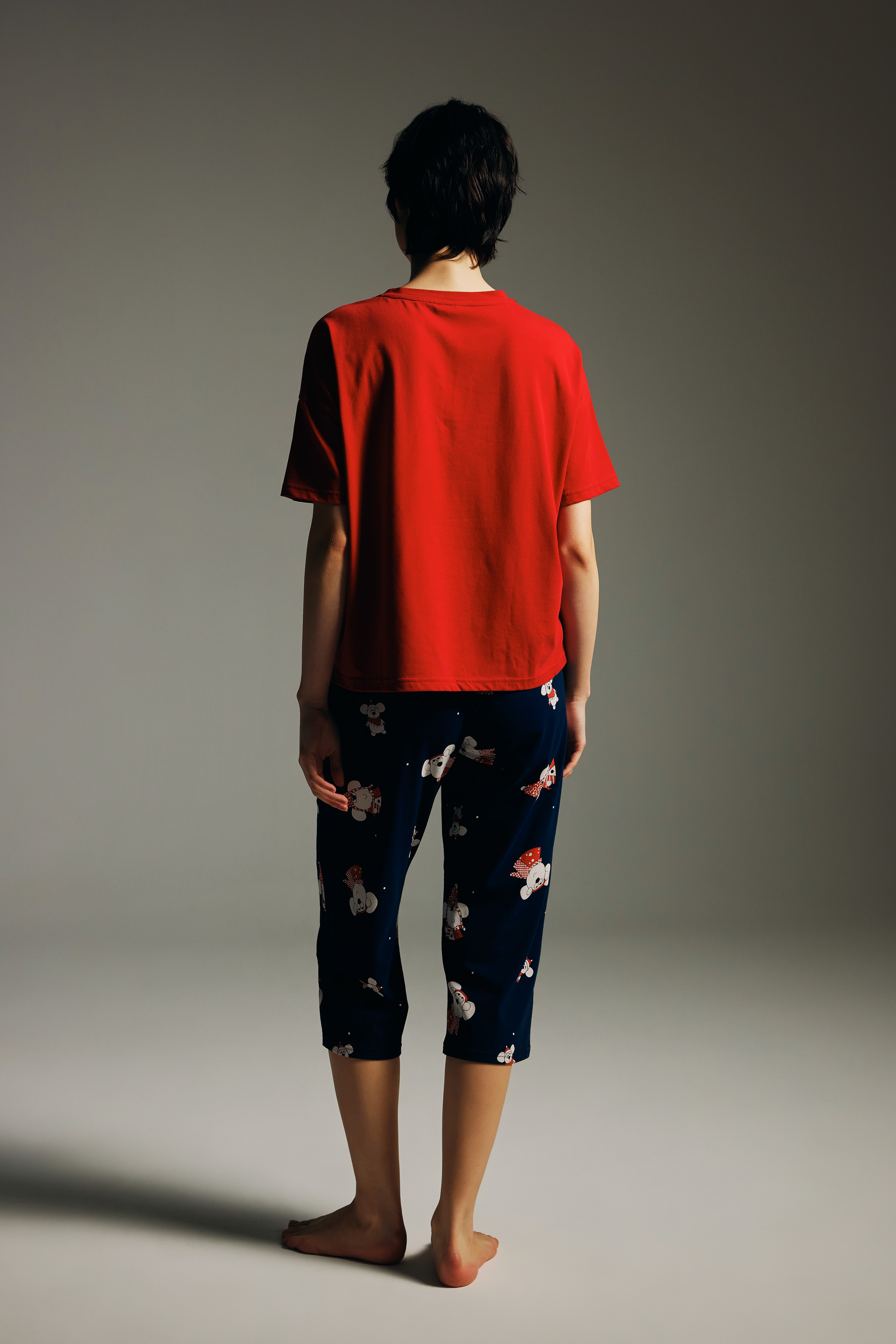 Kadın Pamuklu Kısa Kollu Kapri Pijama Takımı