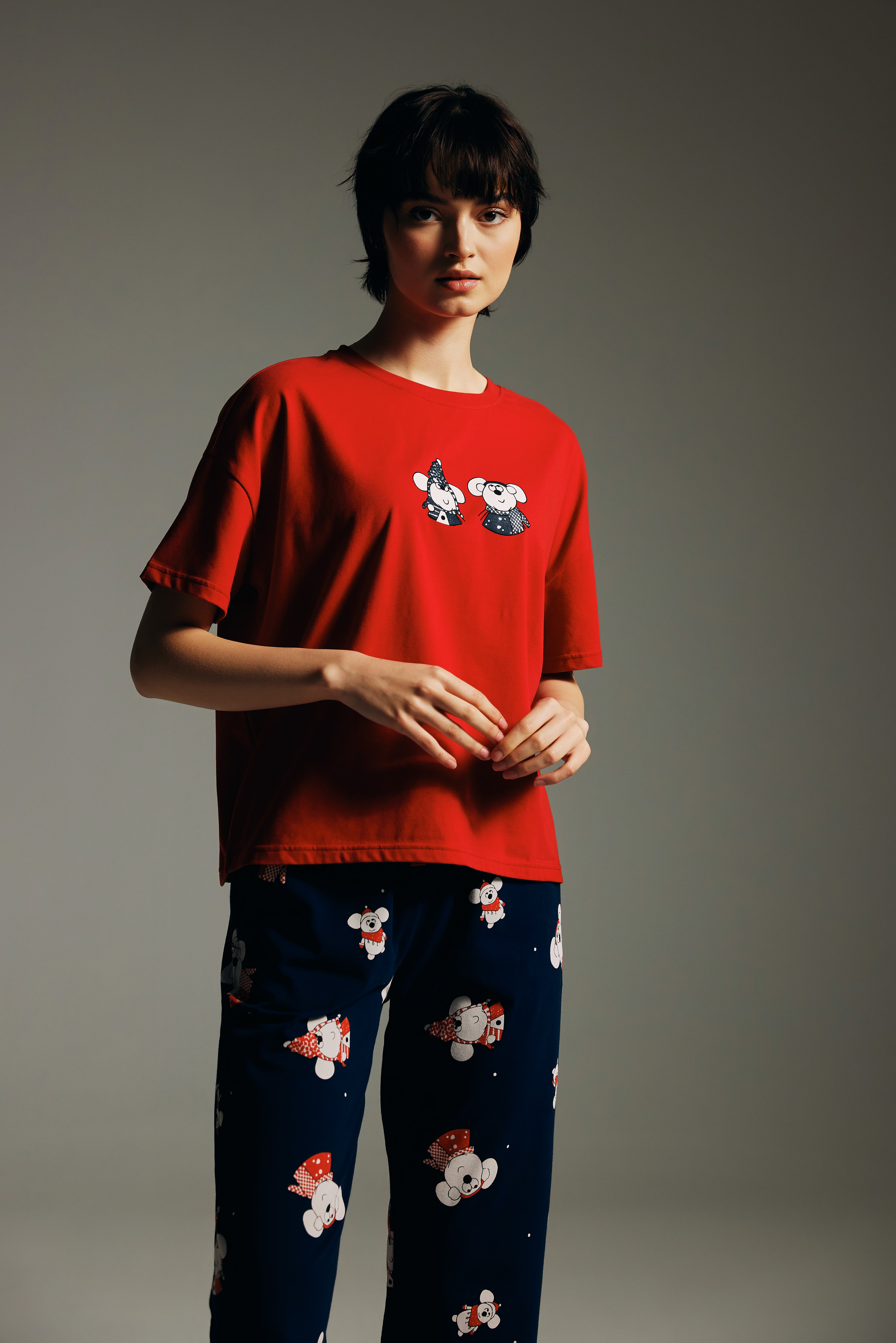 Kadın Pamuklu Kısa Kollu Cep Detaylı Pijama Üstü