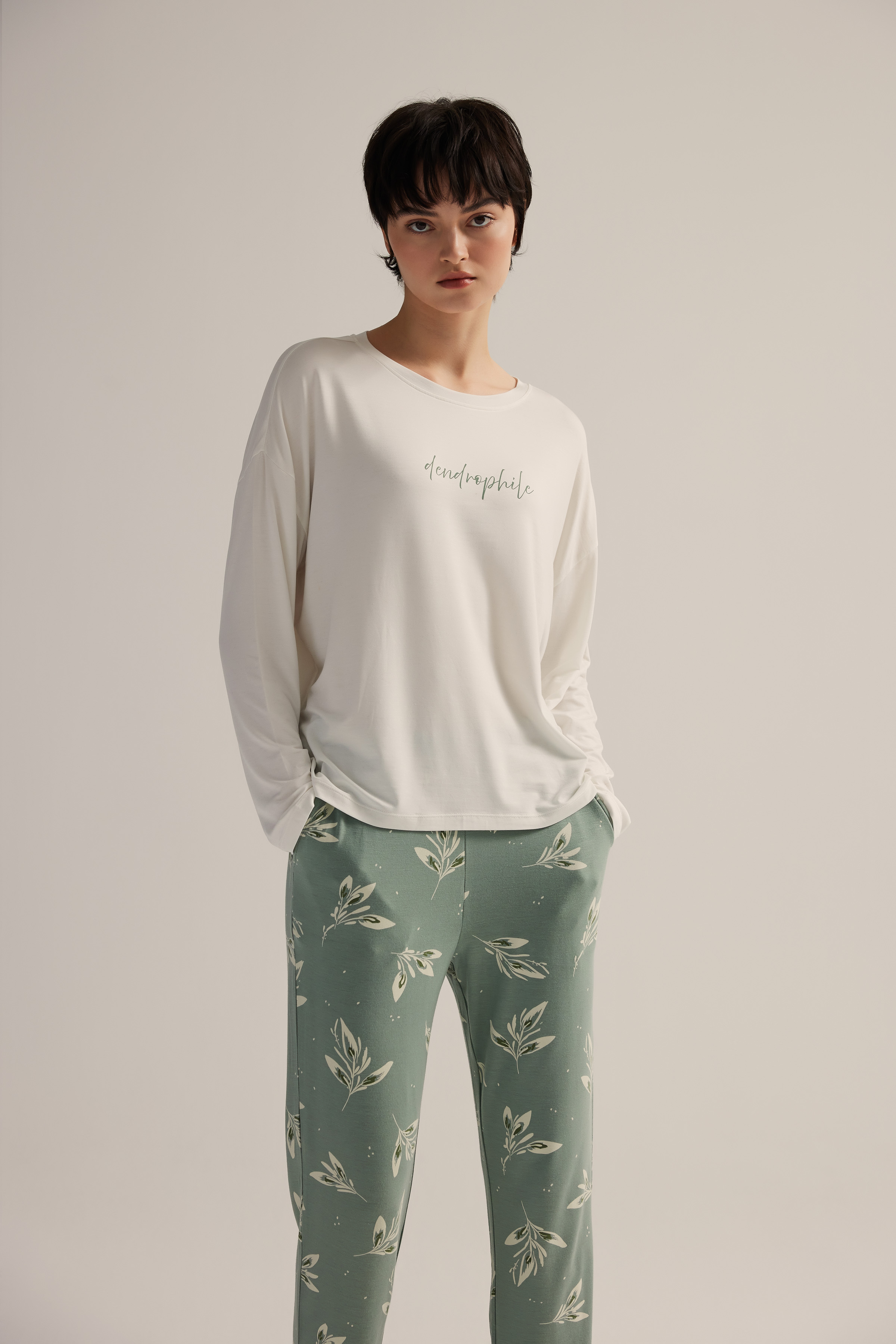 Kadın Viskon Uzun Kollu Pijama Takımı