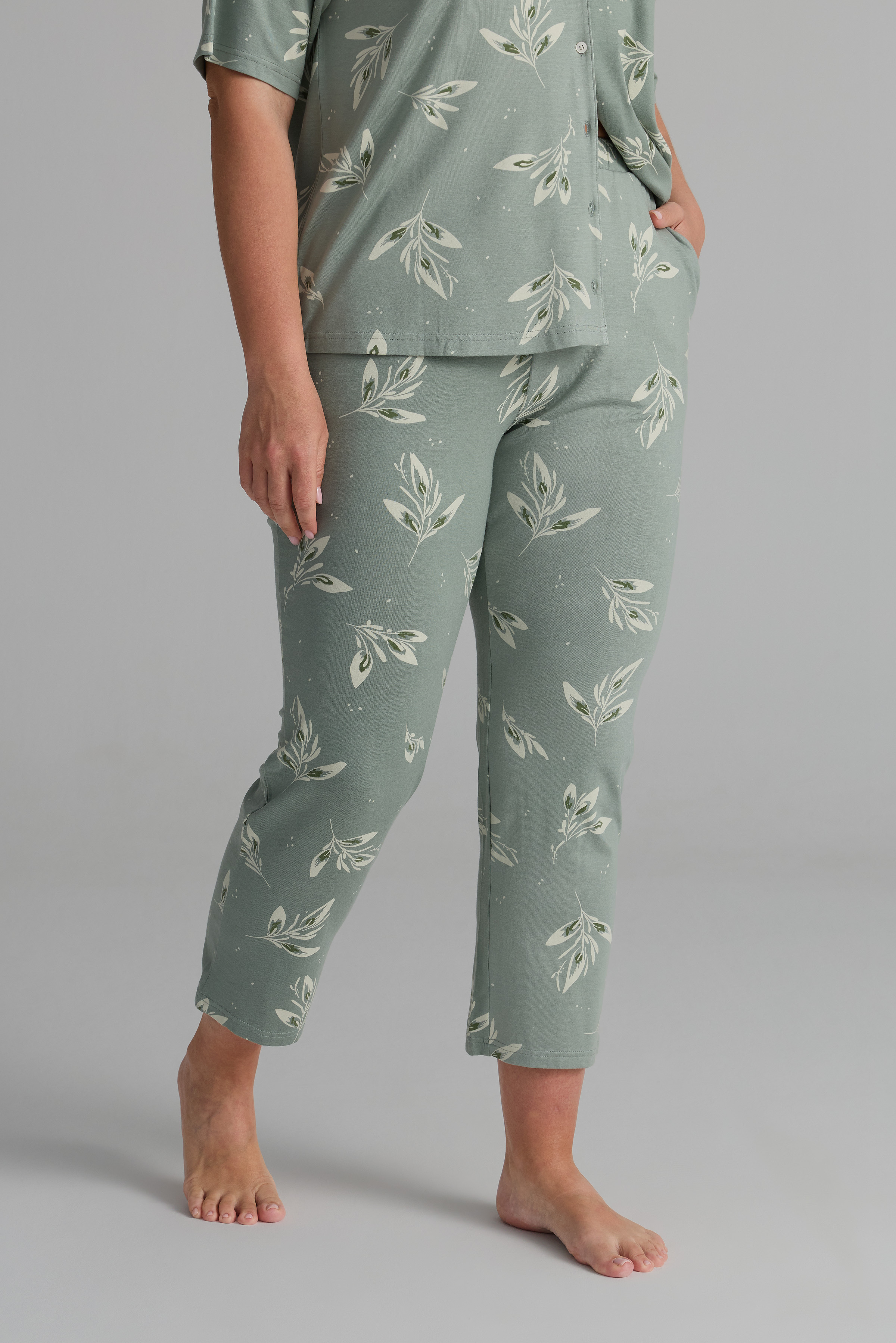 Kadın Plus Size Viskon Kısa Kollu Gömlek Uzun Pijama Takımı