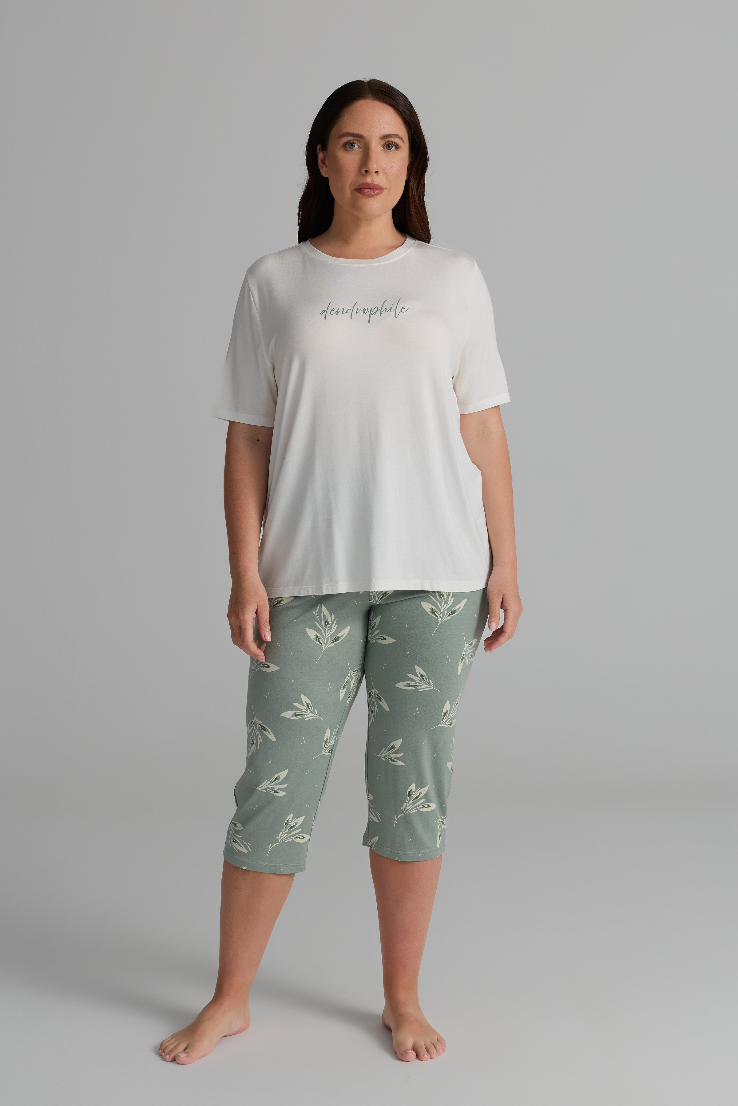 Kadın Plus Size Viskon Kısa Kollu Midi Pijama Takımı