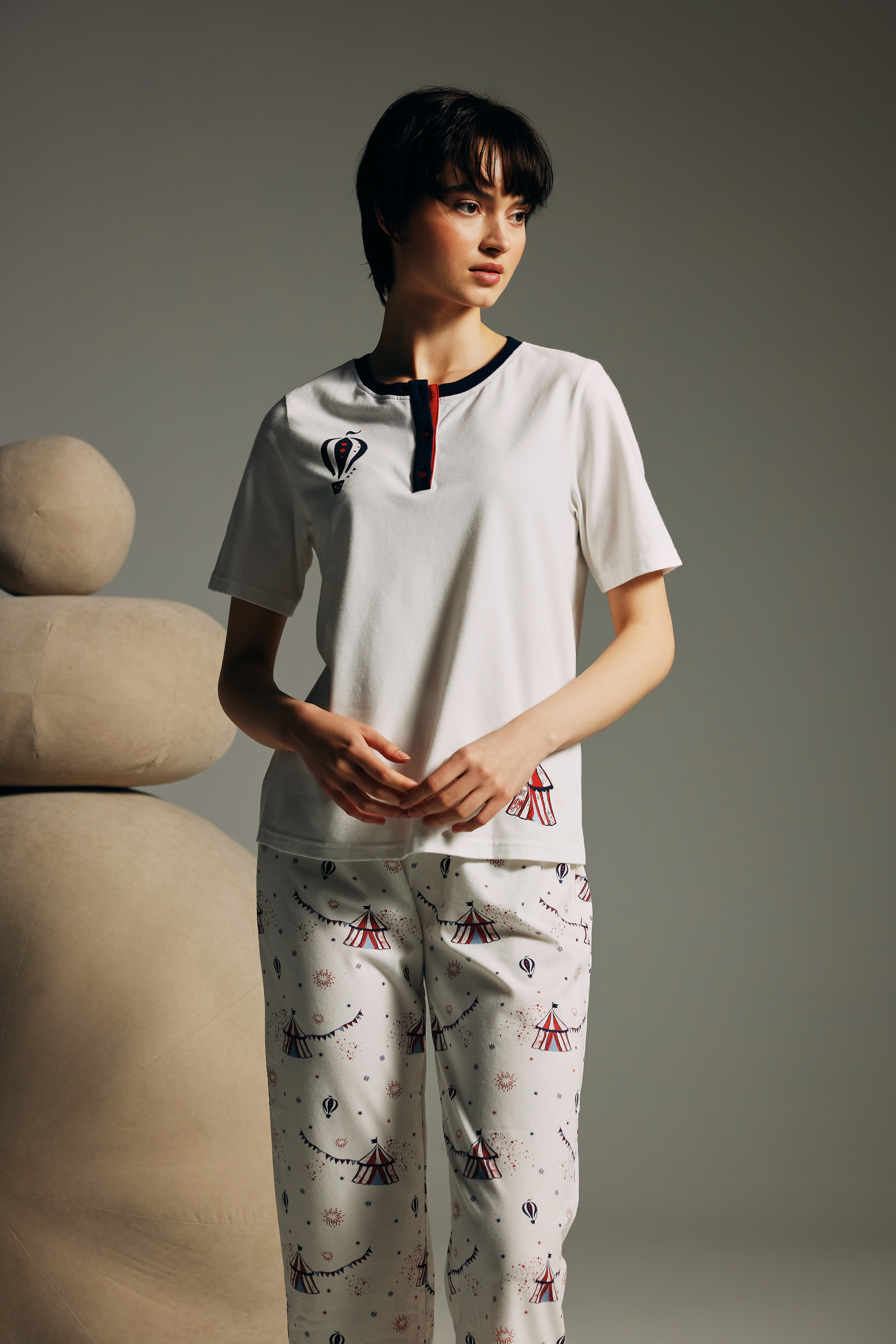 Kadın Pamuklu Patlı Kısa Kollu Pijama Üstü