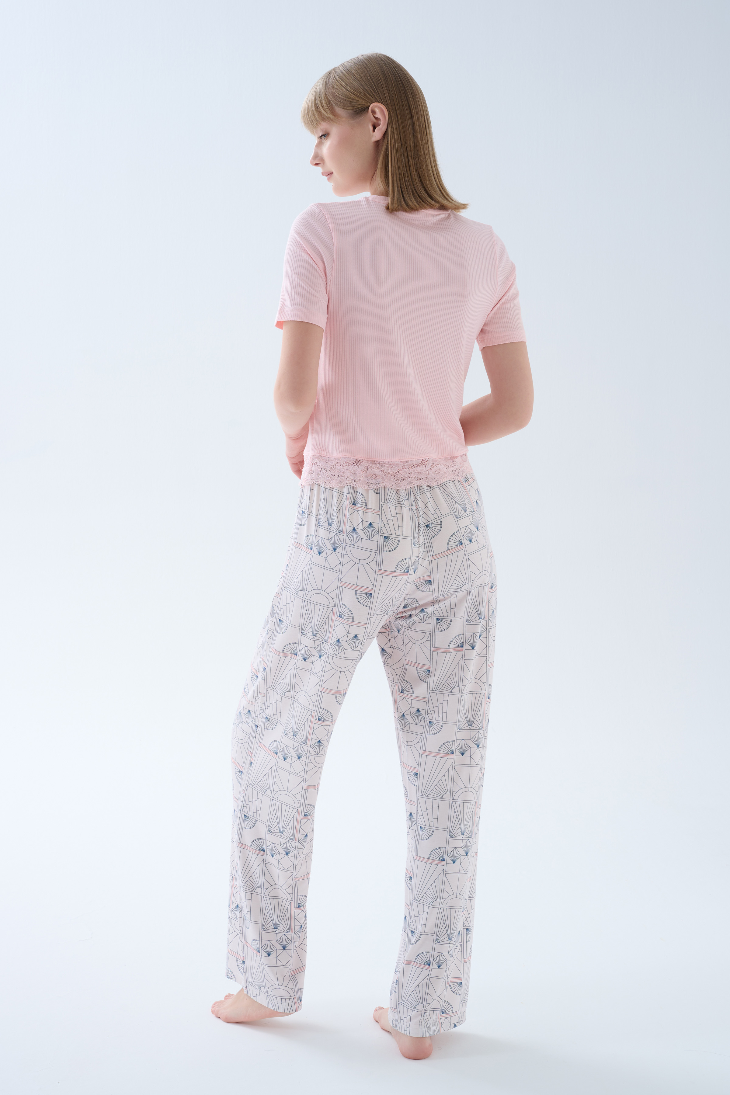 Kadın Modal Kaşkorse Dantelli Tshirt Uzun Pijama Takımı