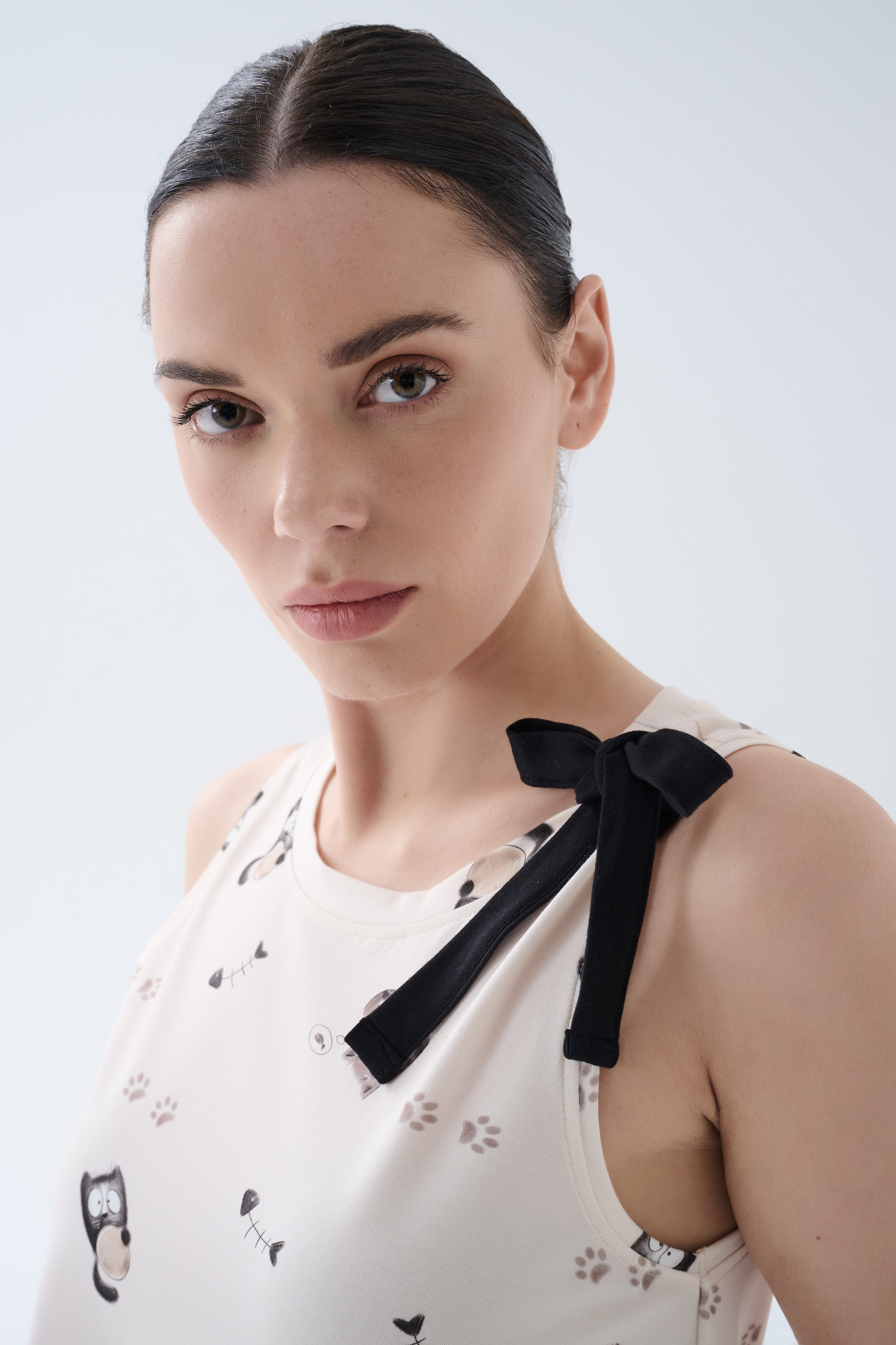 Kadın Pamuklu Kalın Askılı Atlet Mini Gecelik	