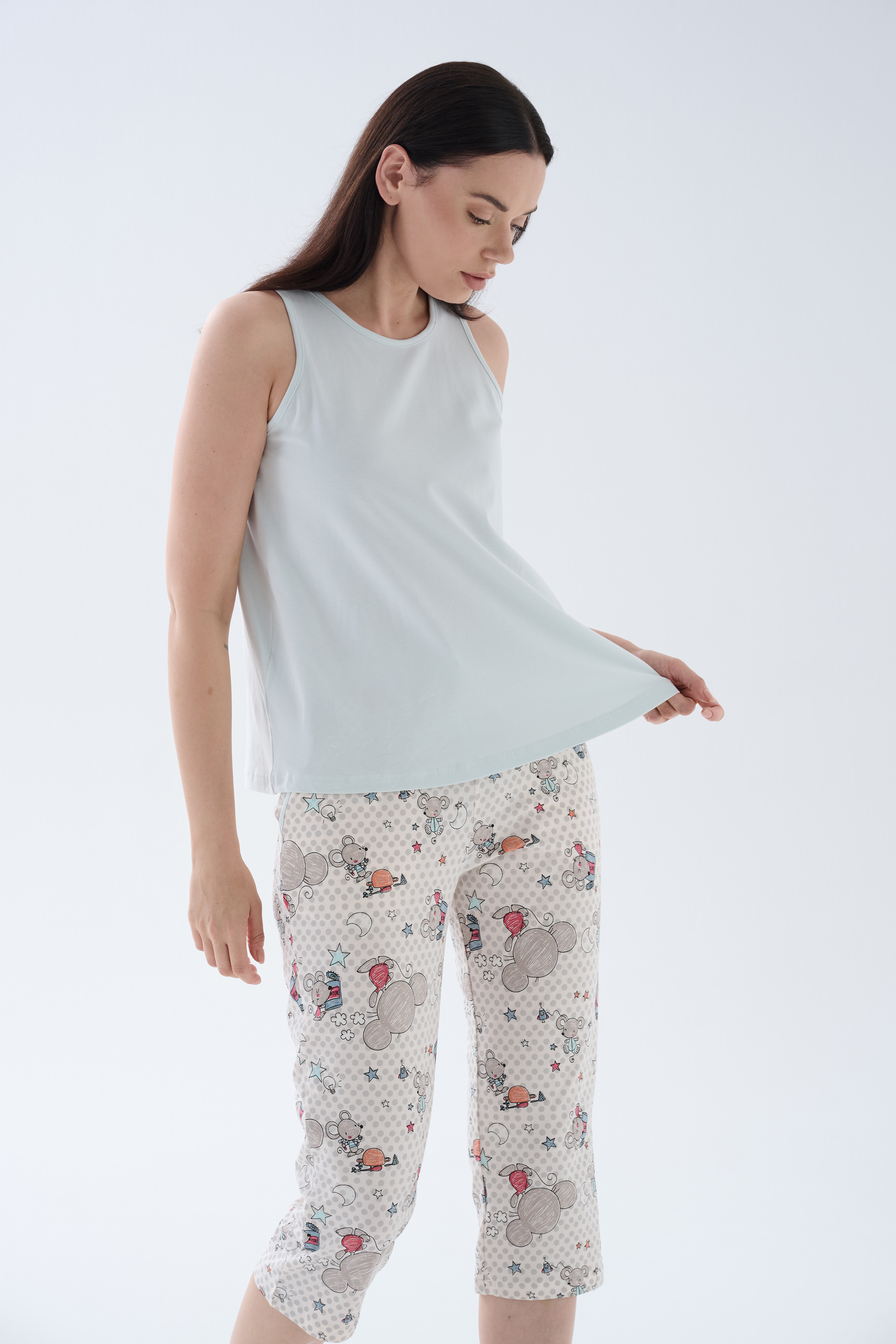 Kadın Pamuklu Kalın Askılı Atlet Pijama Üstü