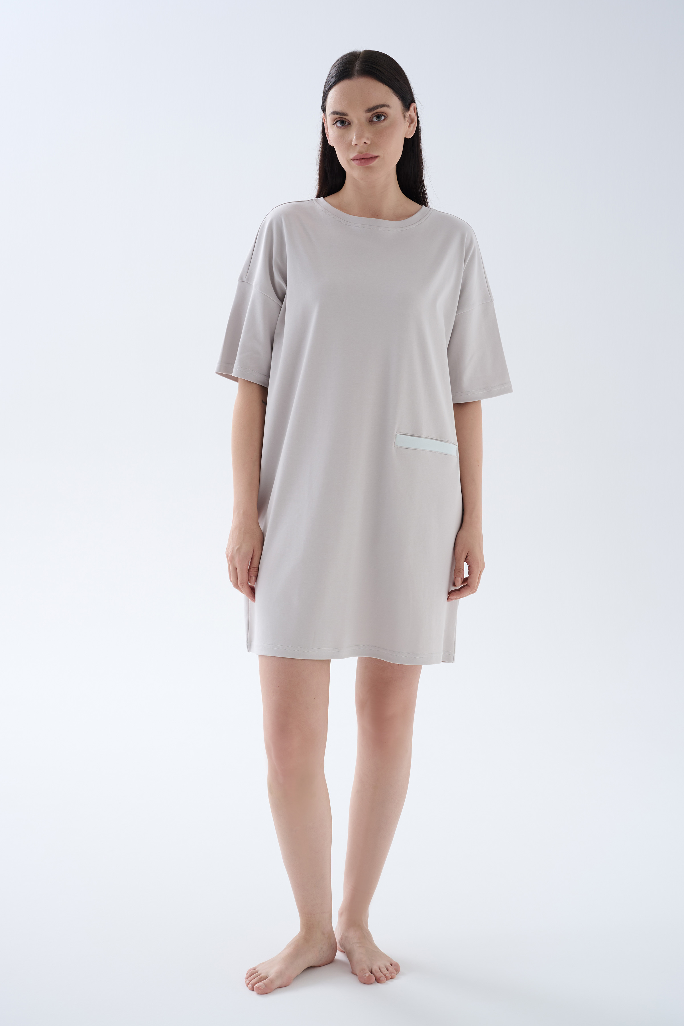 Kadın Pamuklu Kısa Kollu Cep Detaylı Gecelik