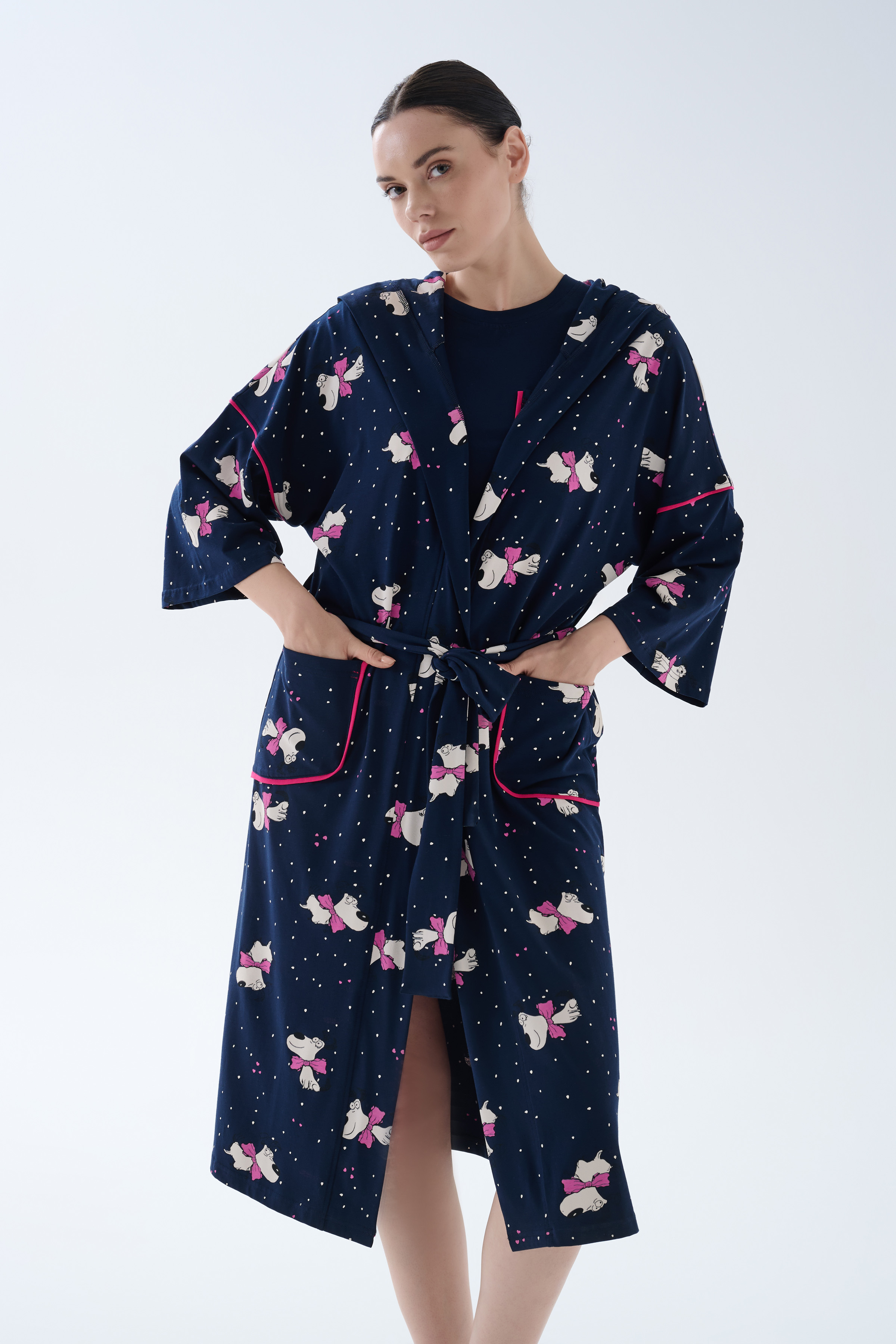 Kadın Pamuklu Cep Detaylı Kapüşonlu Sabahlık	