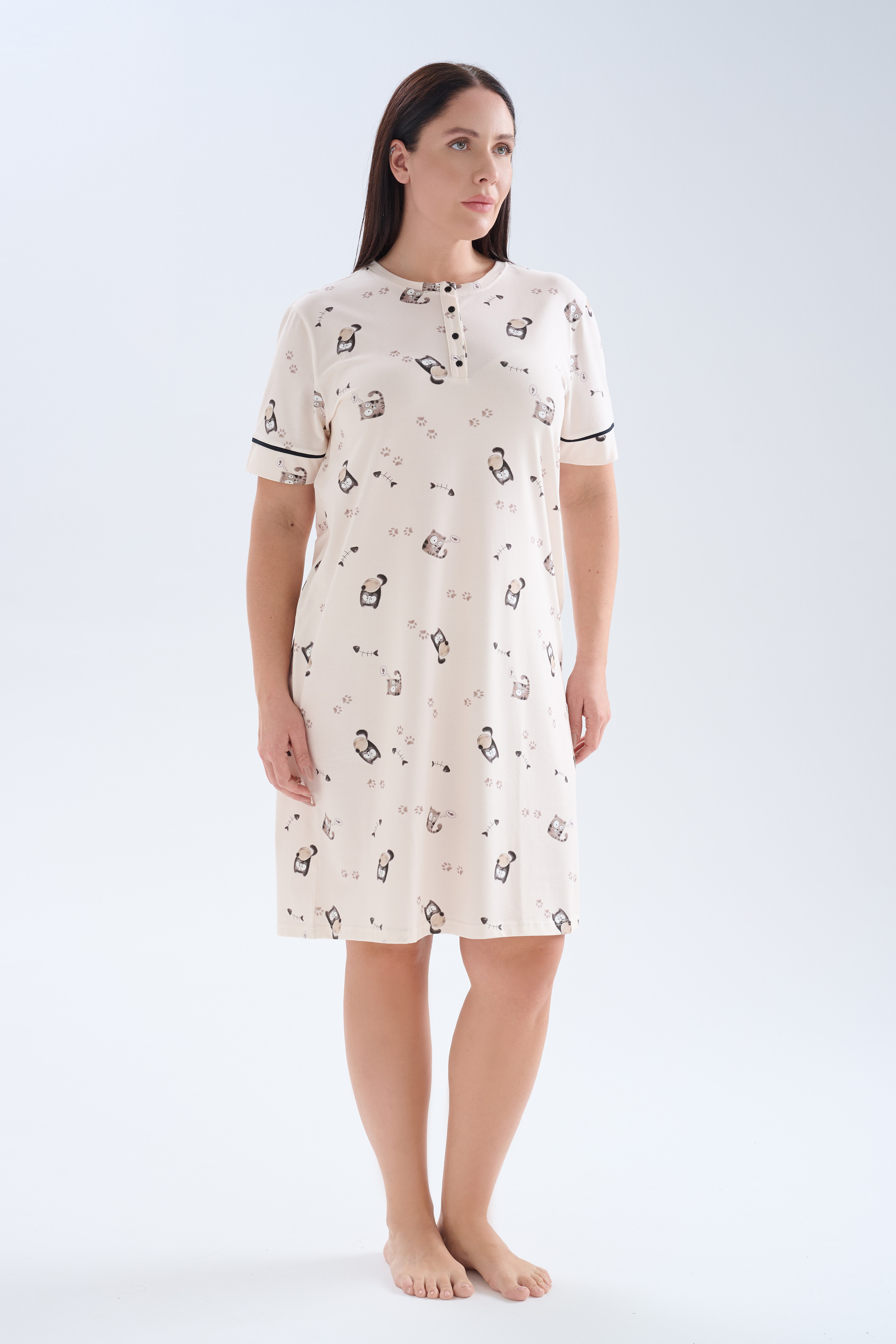 Kadın Plus Size Pamuklu Kısa Kollu Patlı Gecelik