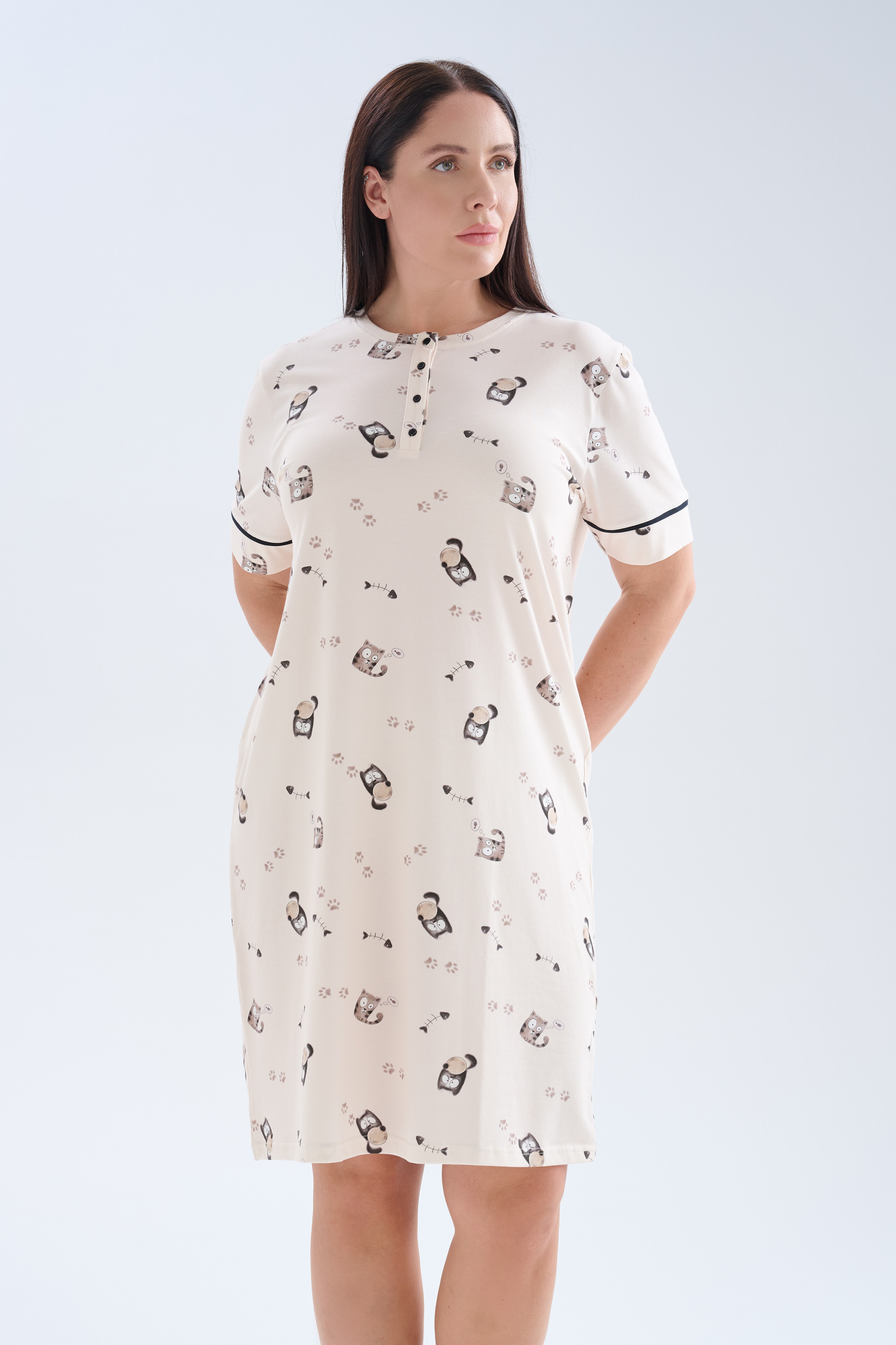 Kadın Plus Size Pamuklu Kısa Kollu Patlı Gecelik