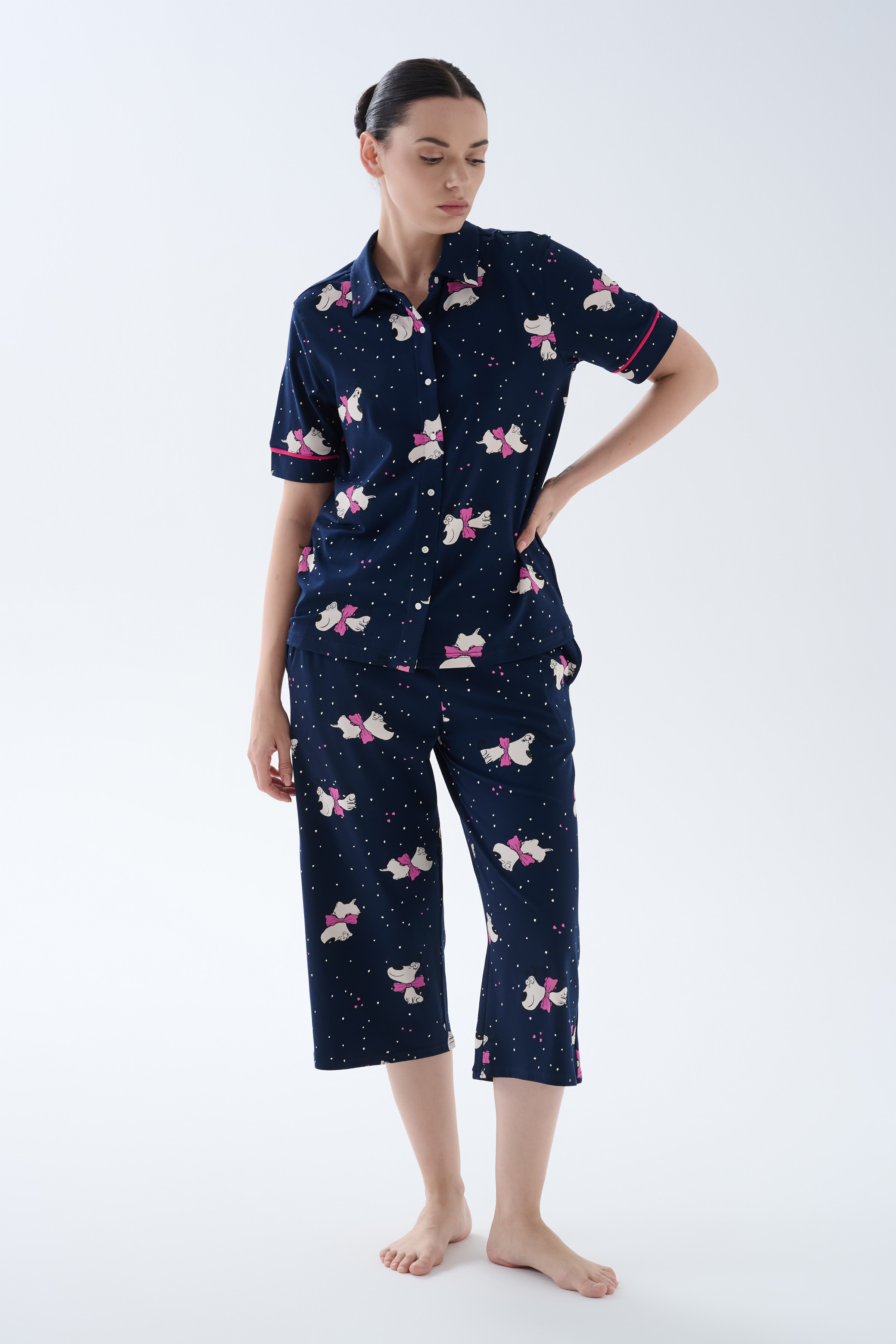 Kadın Pamuklu Kısa Kollu Gömlek Kapri Pijama Takımı