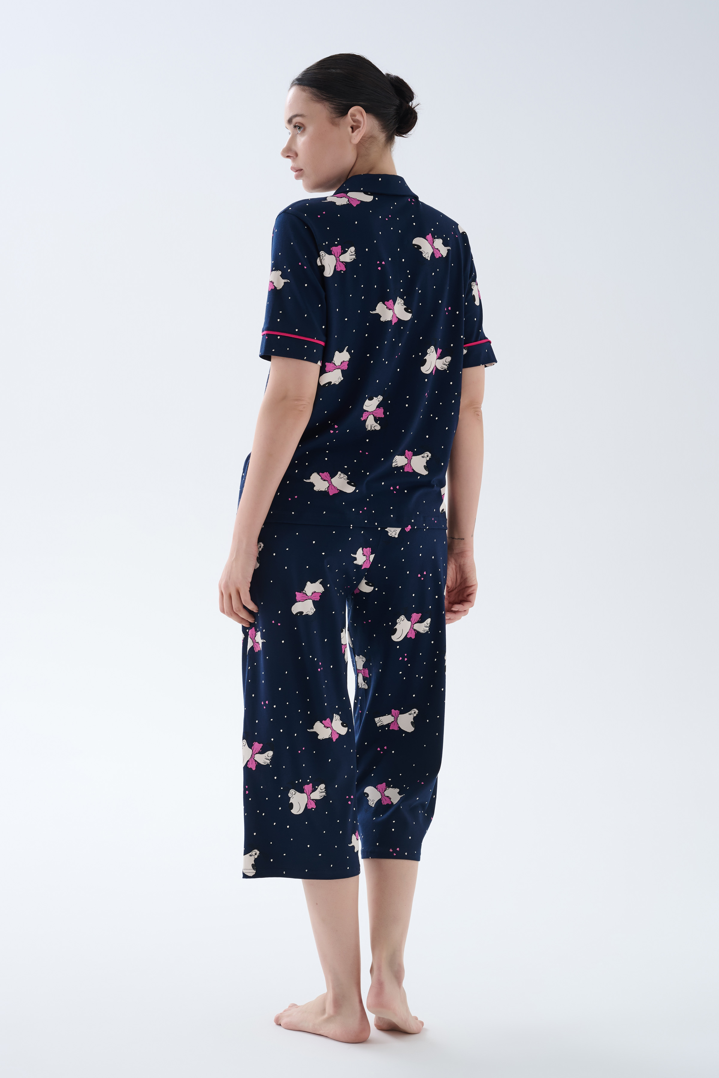 Kadın Pamuklu Kısa Kollu Gömlek Kapri Pijama Takımı