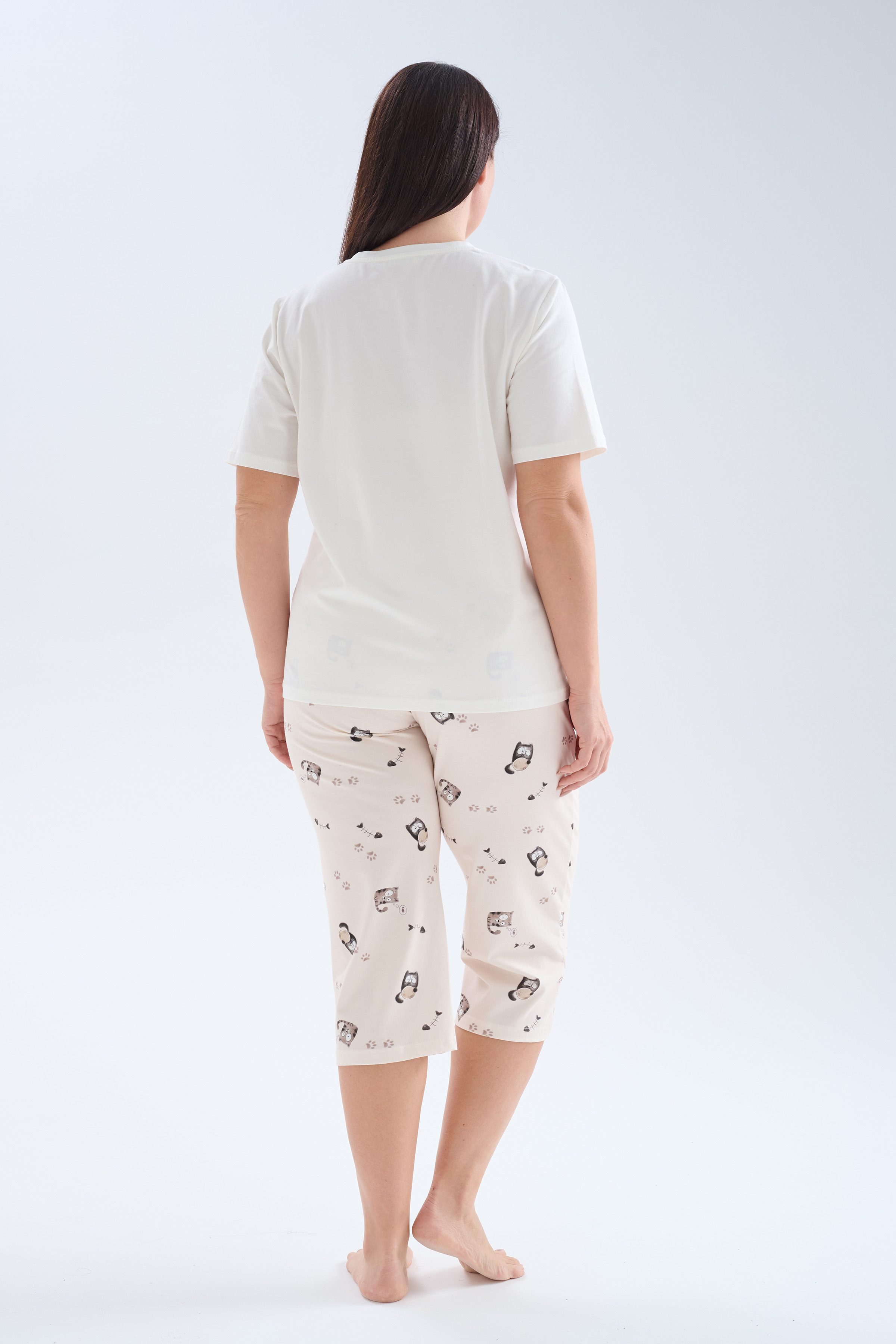 Kadın Plus Size Pamuklu Kısa Kollu Kapri Pijama Takımı