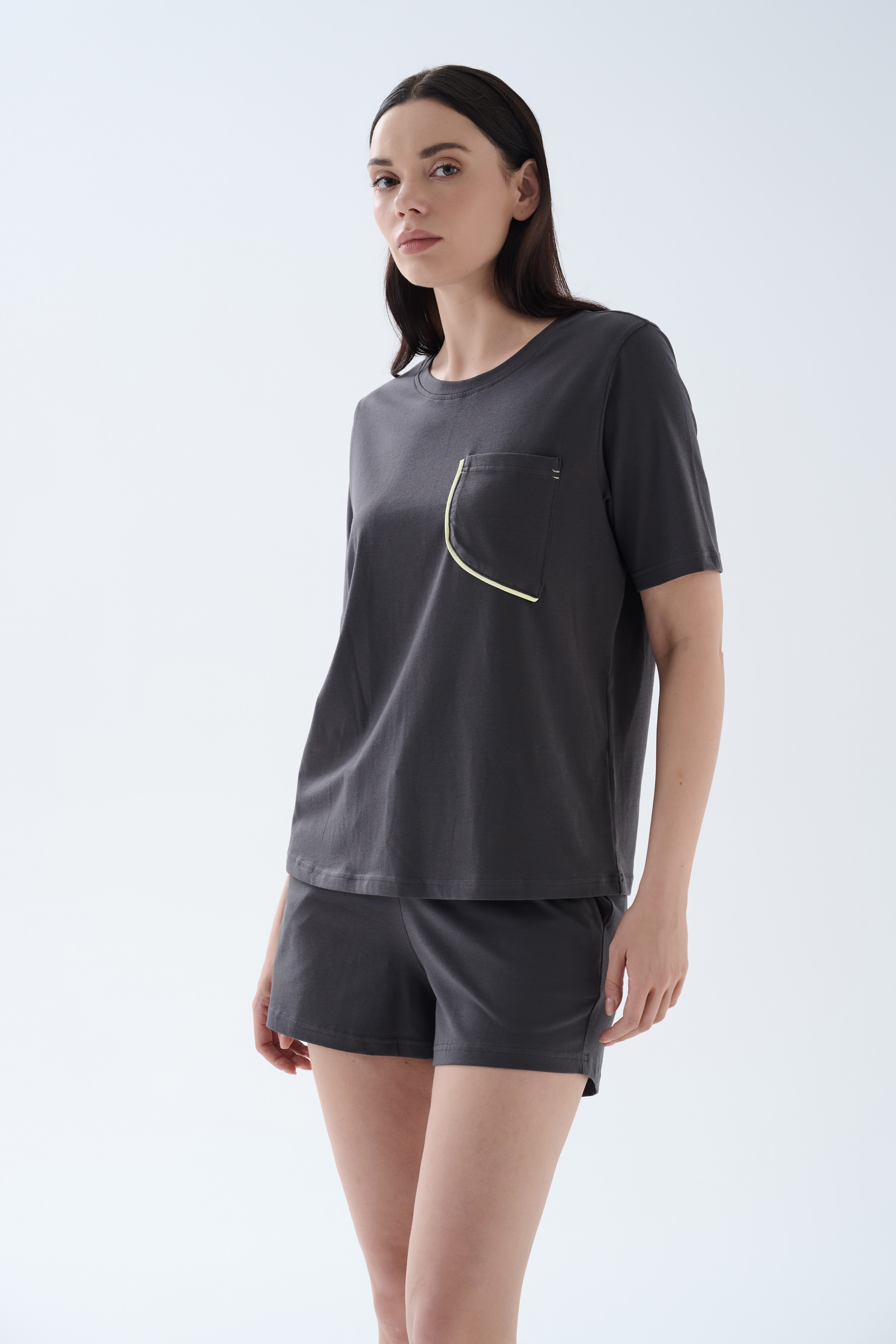 Kadın Pamuklu Kısa Kollu Pijama Üstü