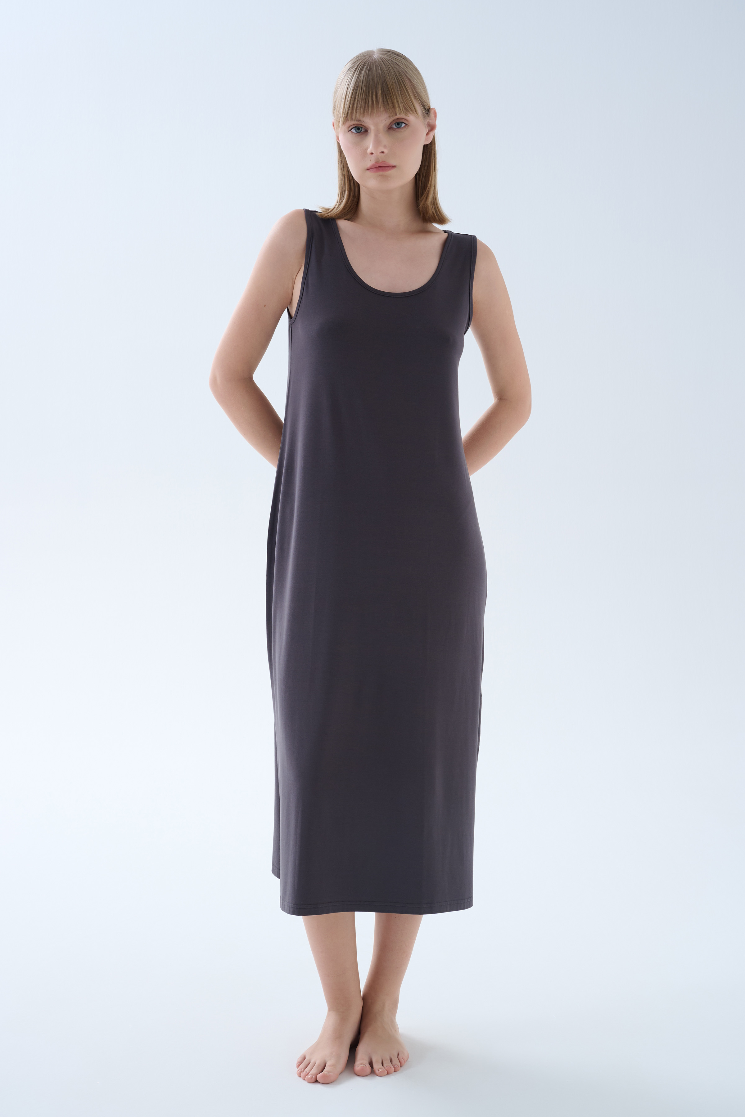 Kadın Modal Kolsuz Kalın Askılı Elbise