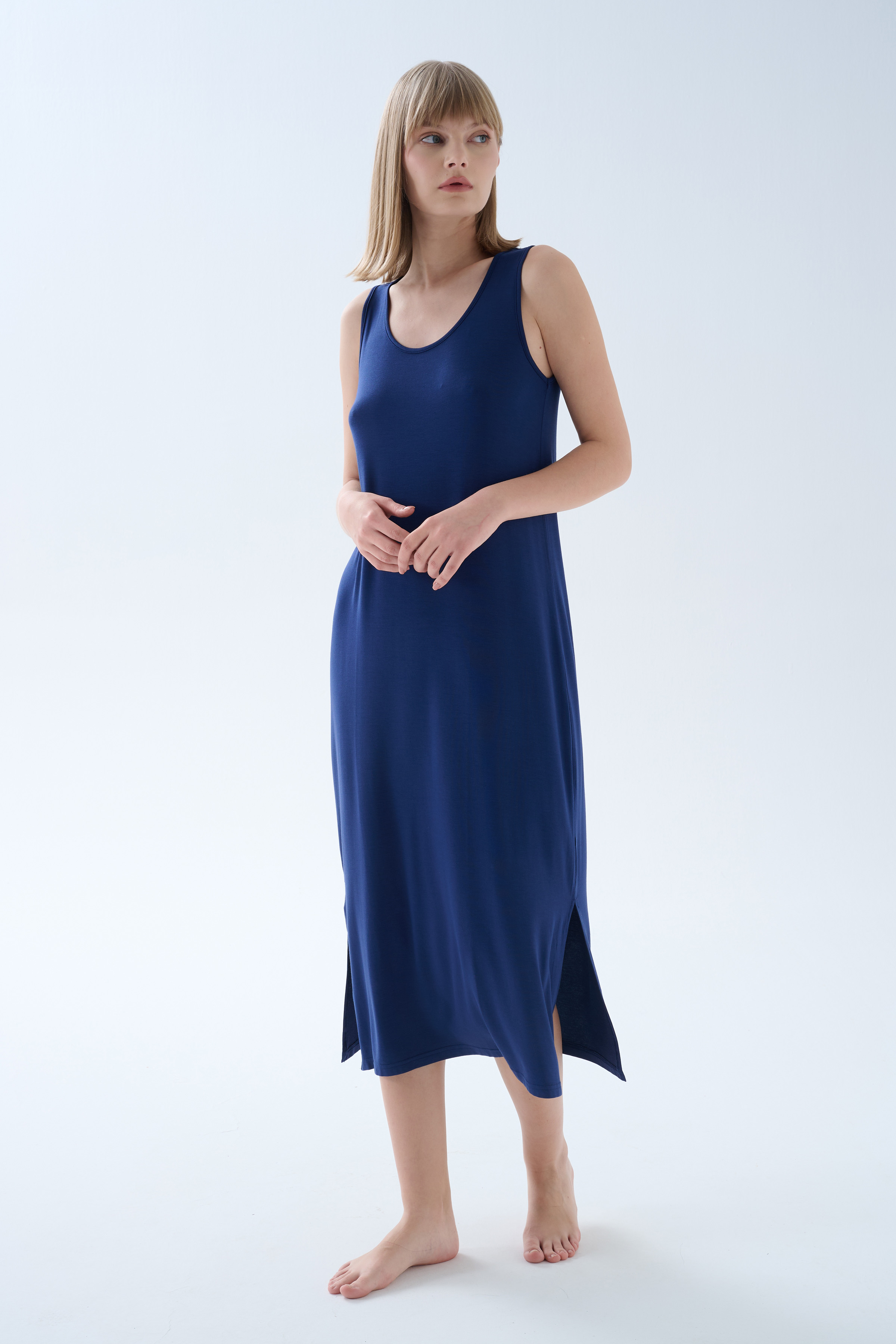 Kadın Modal Kolsuz Kalın Askılı Elbise