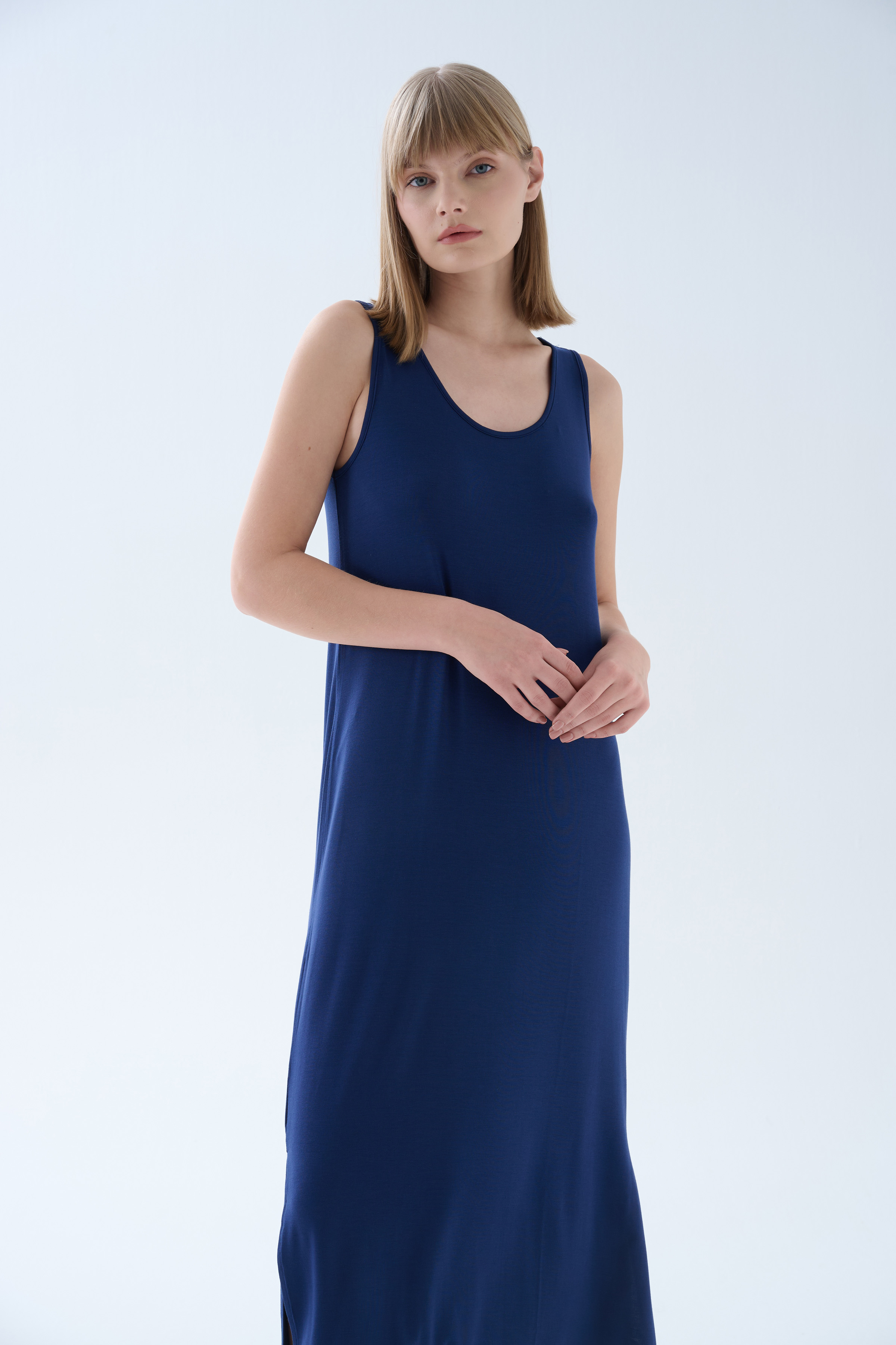 Kadın Modal Kolsuz Kalın Askılı Elbise