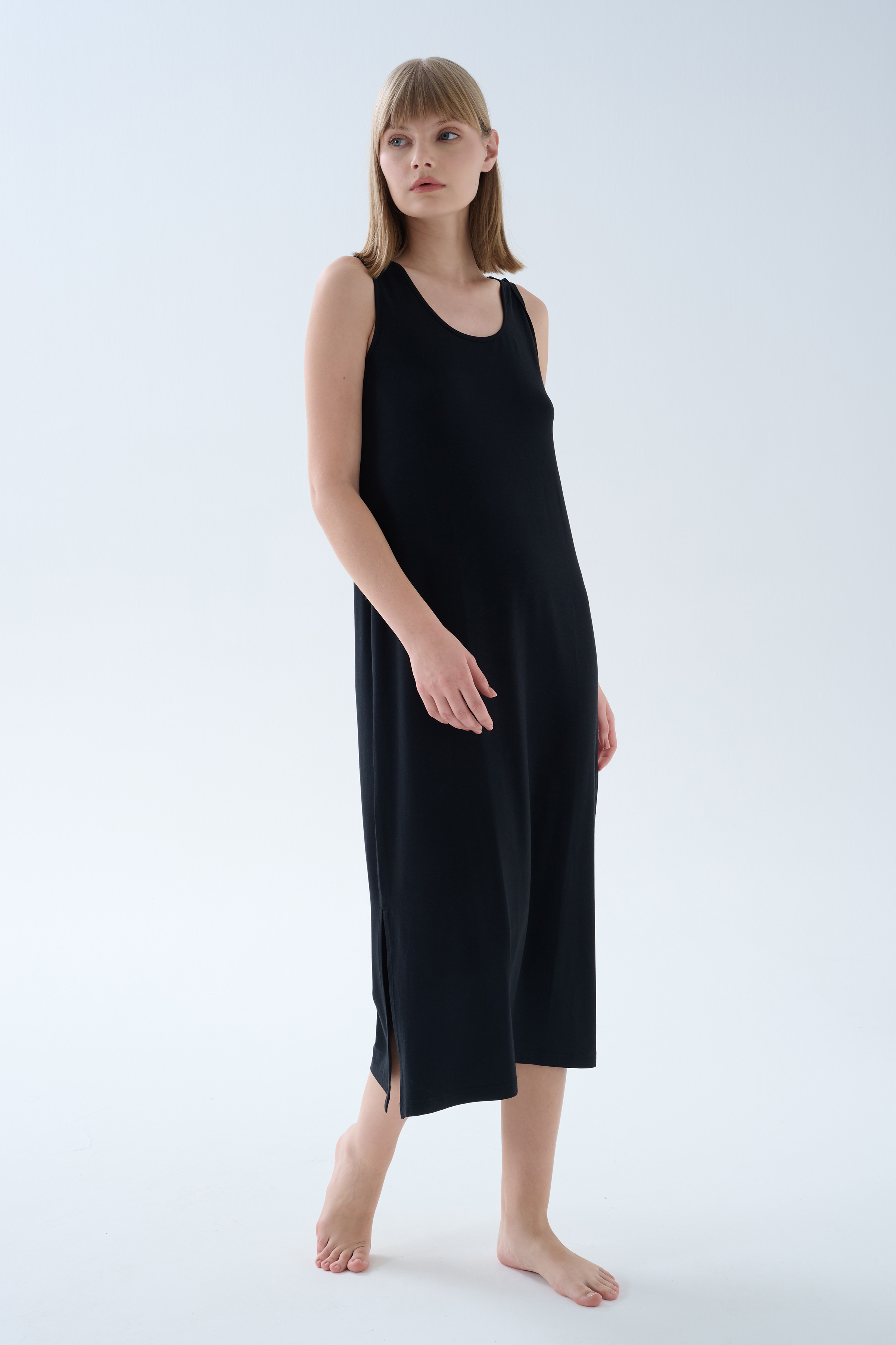 Kadın Modal Kolsuz Kalın Askılı Elbise